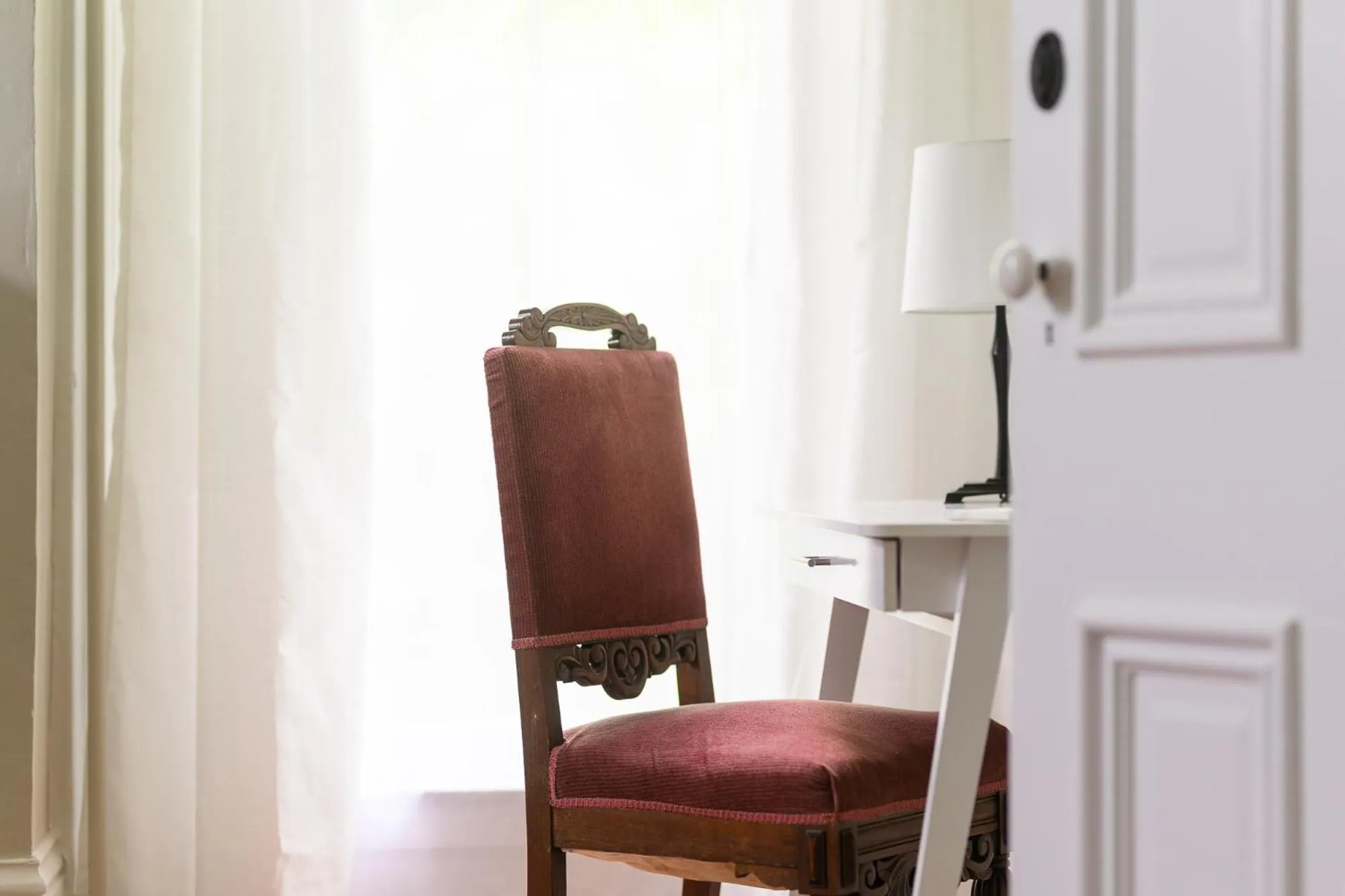 hair dresser in Rose Hill Inn