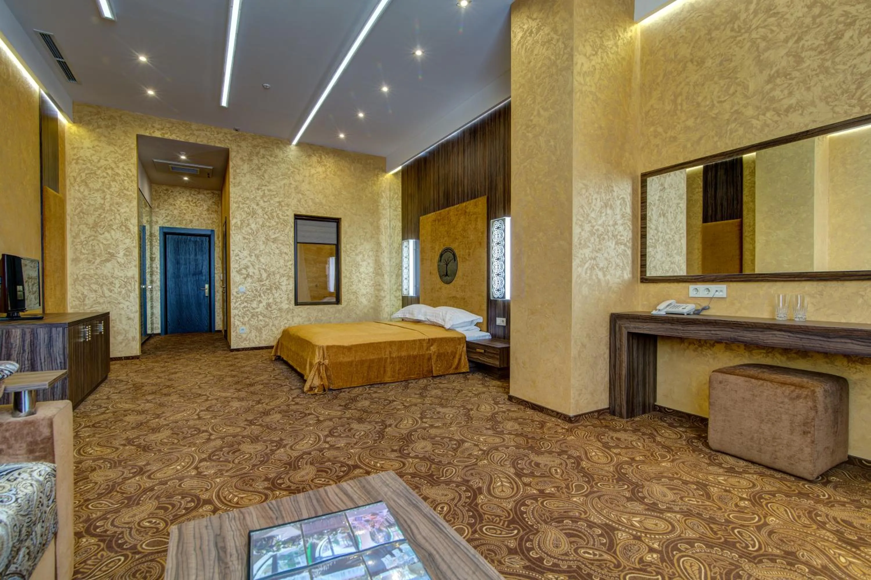 Photo of the whole room, Bed in Khan-Chinar Hotel