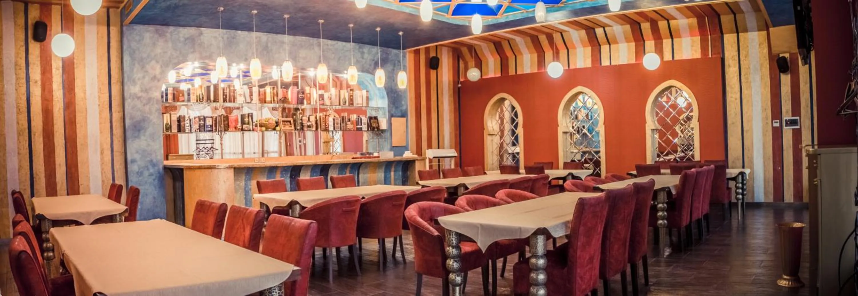 Banquet/Function facilities in Khan-Chinar Hotel