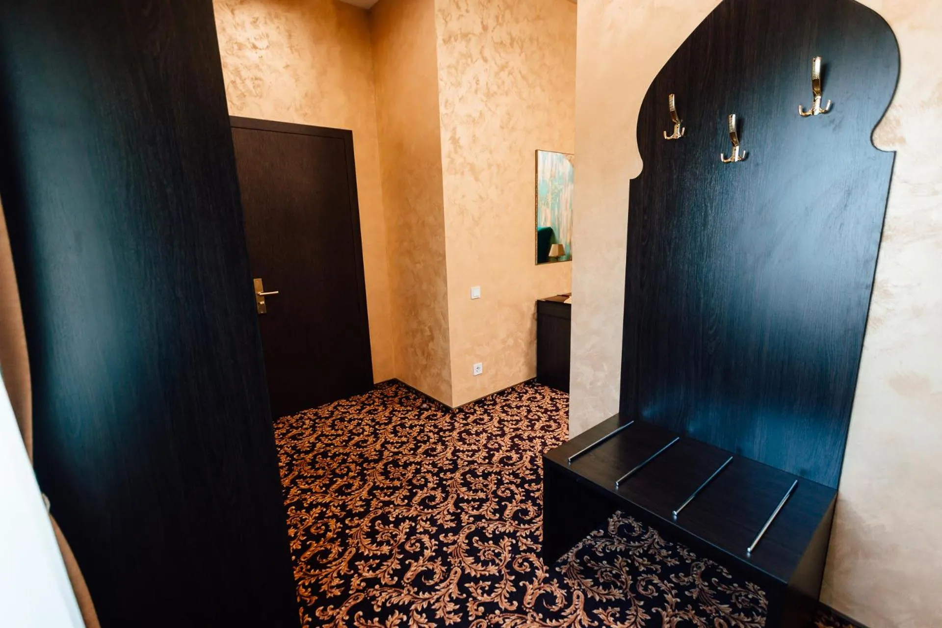Living room in Khan-Chinar Hotel