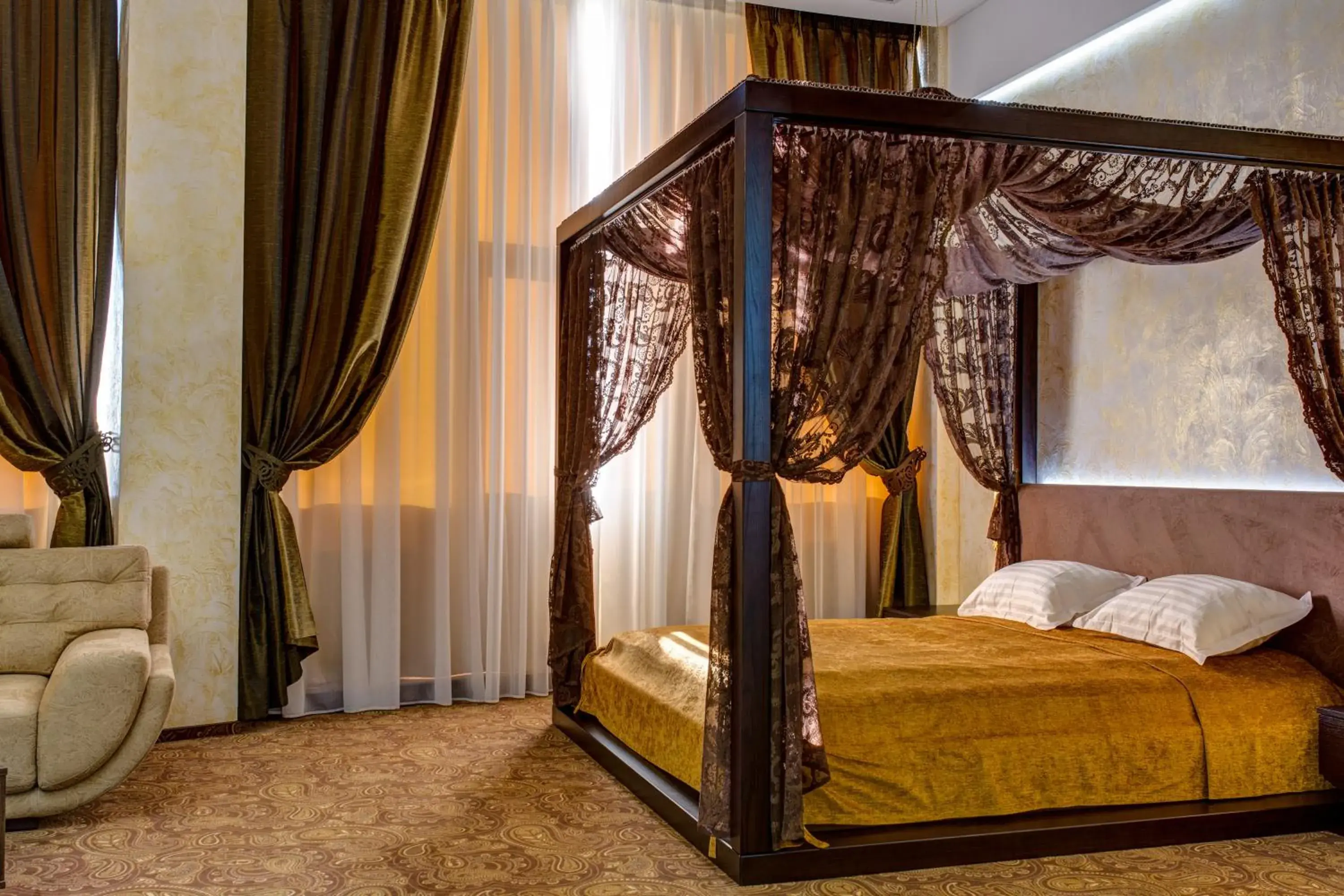 Superior Double Room in Khan-Chinar Hotel Superior Double Room in Khan-Chinar Hotel