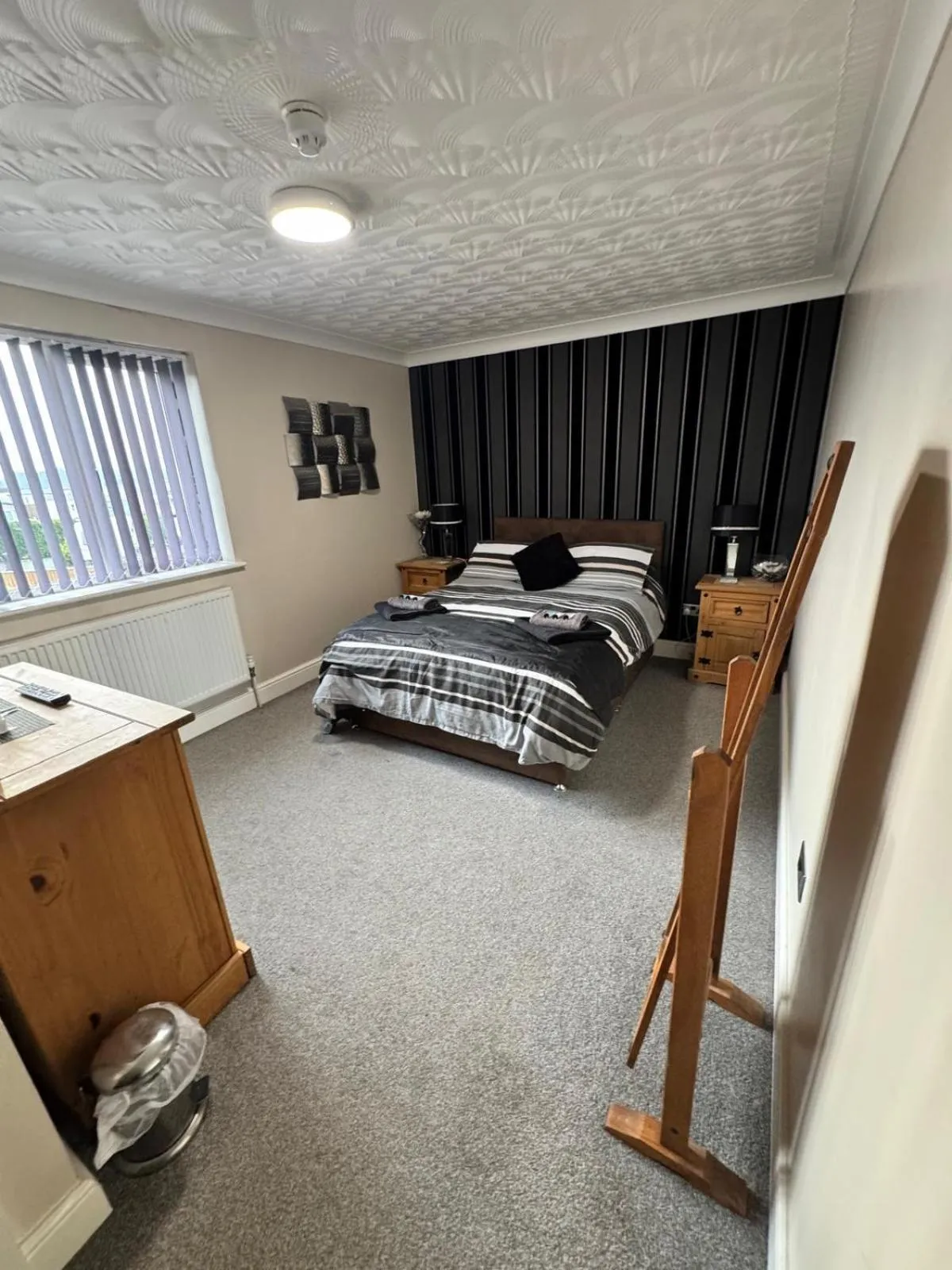 Bedroom, Bed in The Kings Head inn