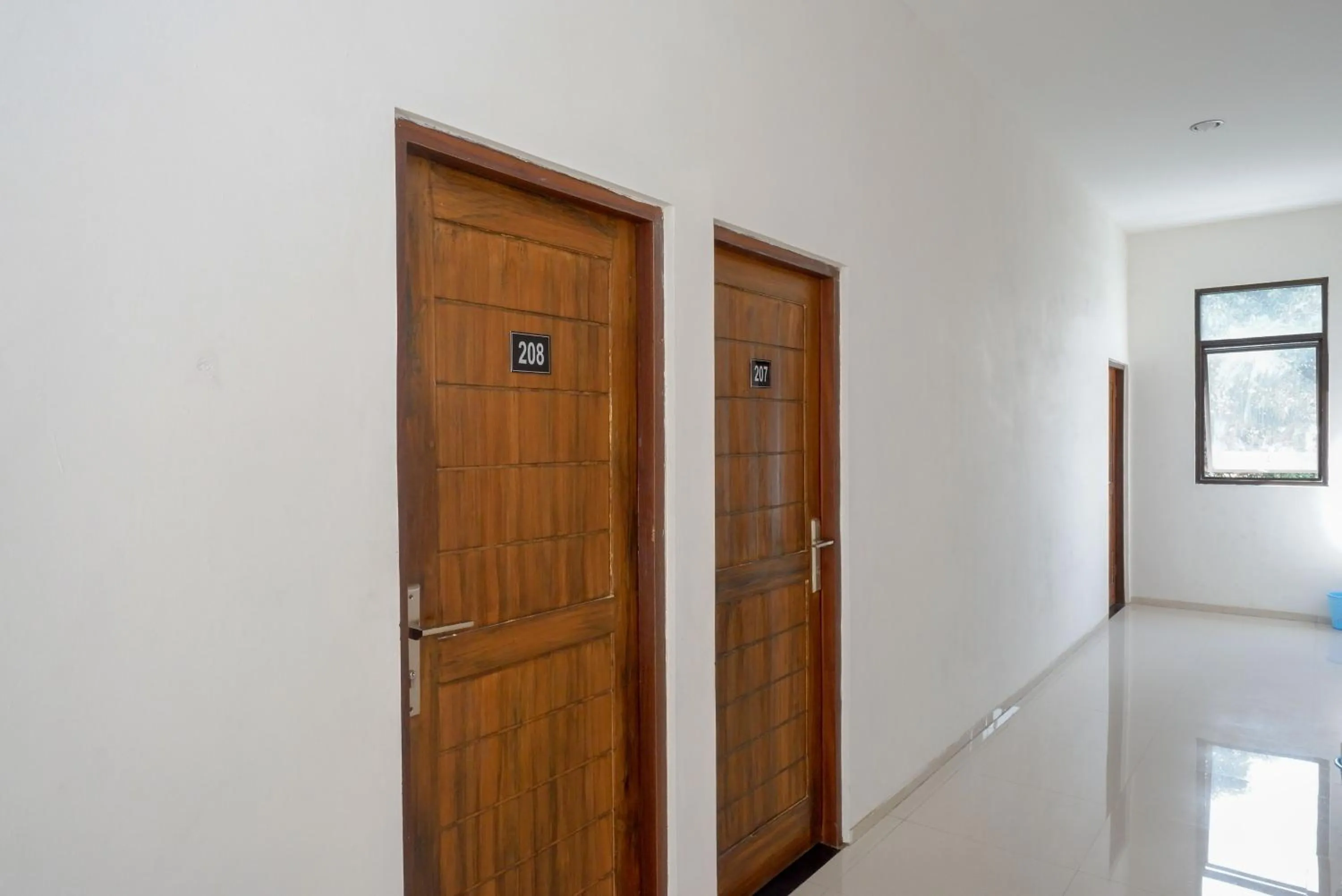 Property building in RedDoorz @ Kratonan Solo