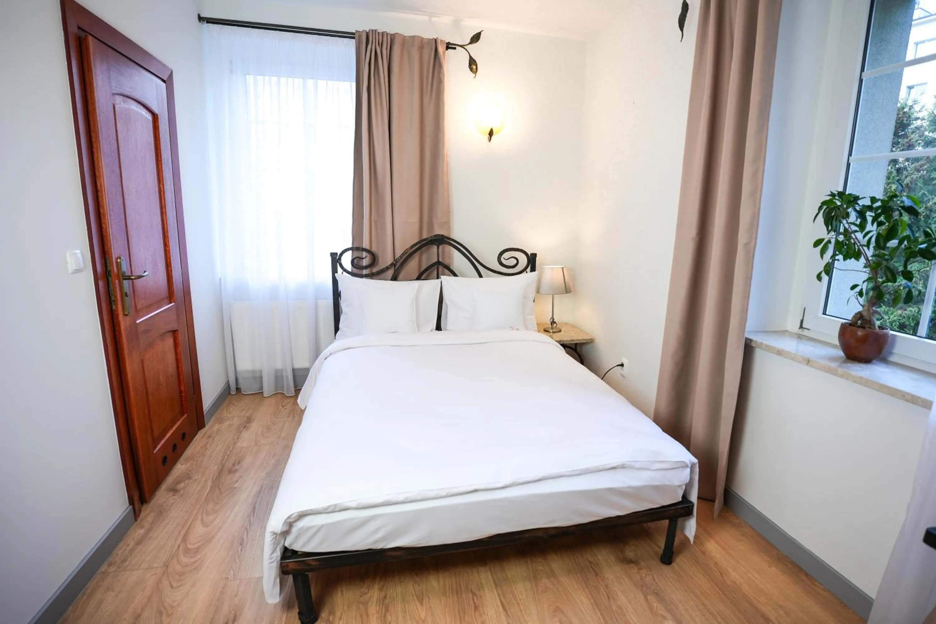 Bed in Villa Admiral