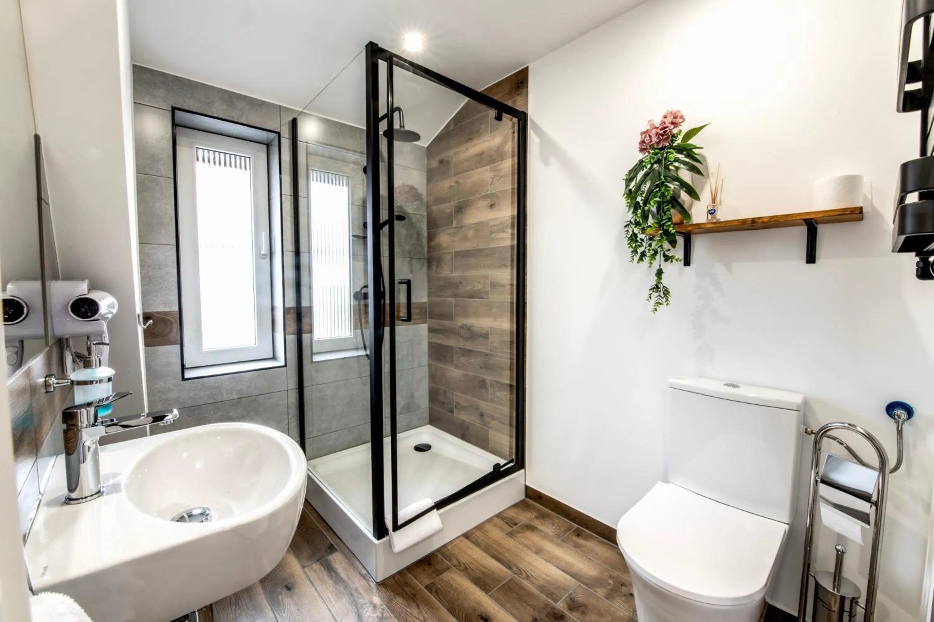 Shower in Noclegi Europa