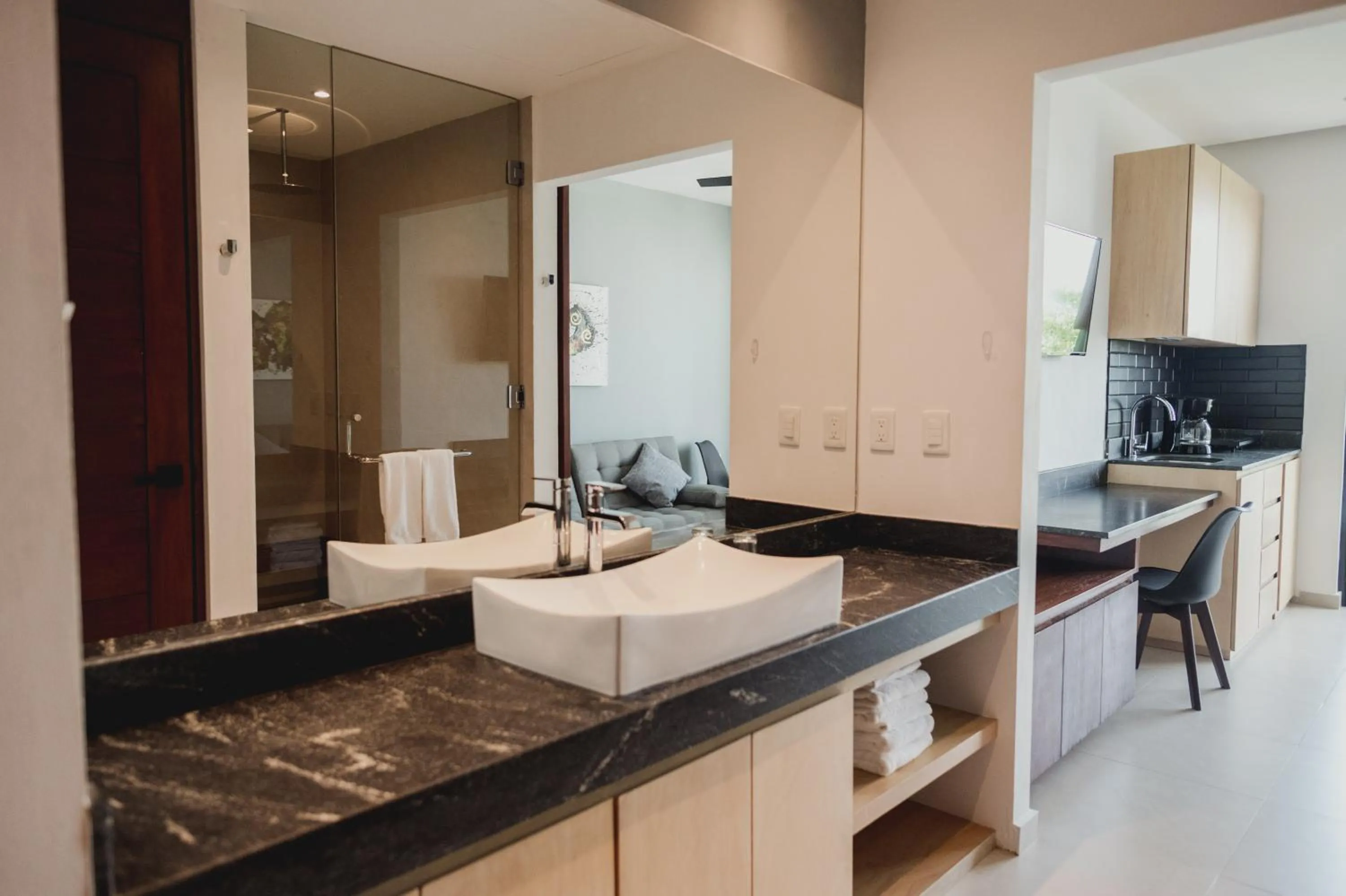 Bathroom in Ah Xok suites 5a Avenida