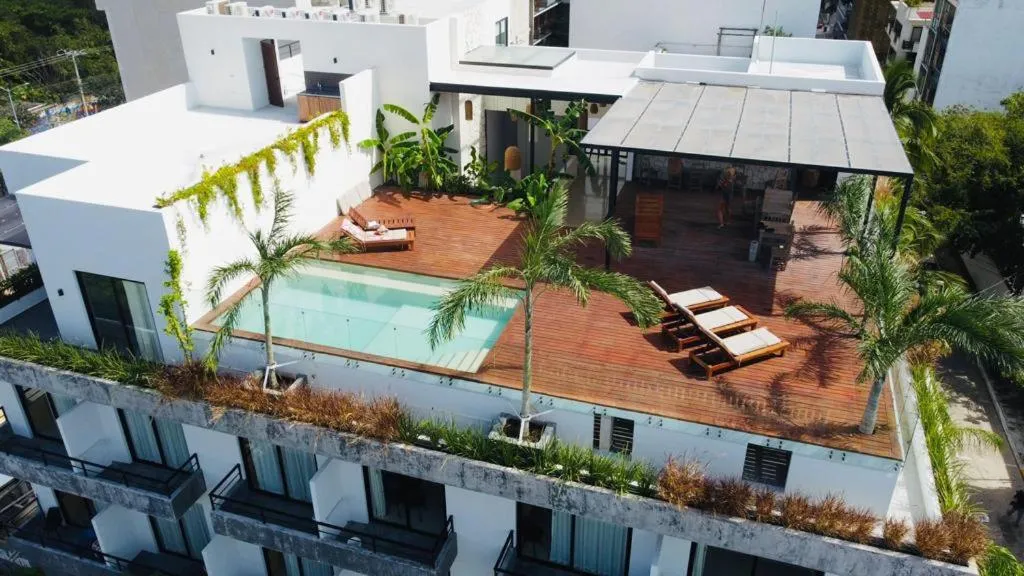 Property building in Ah Xok suites 5a Avenida