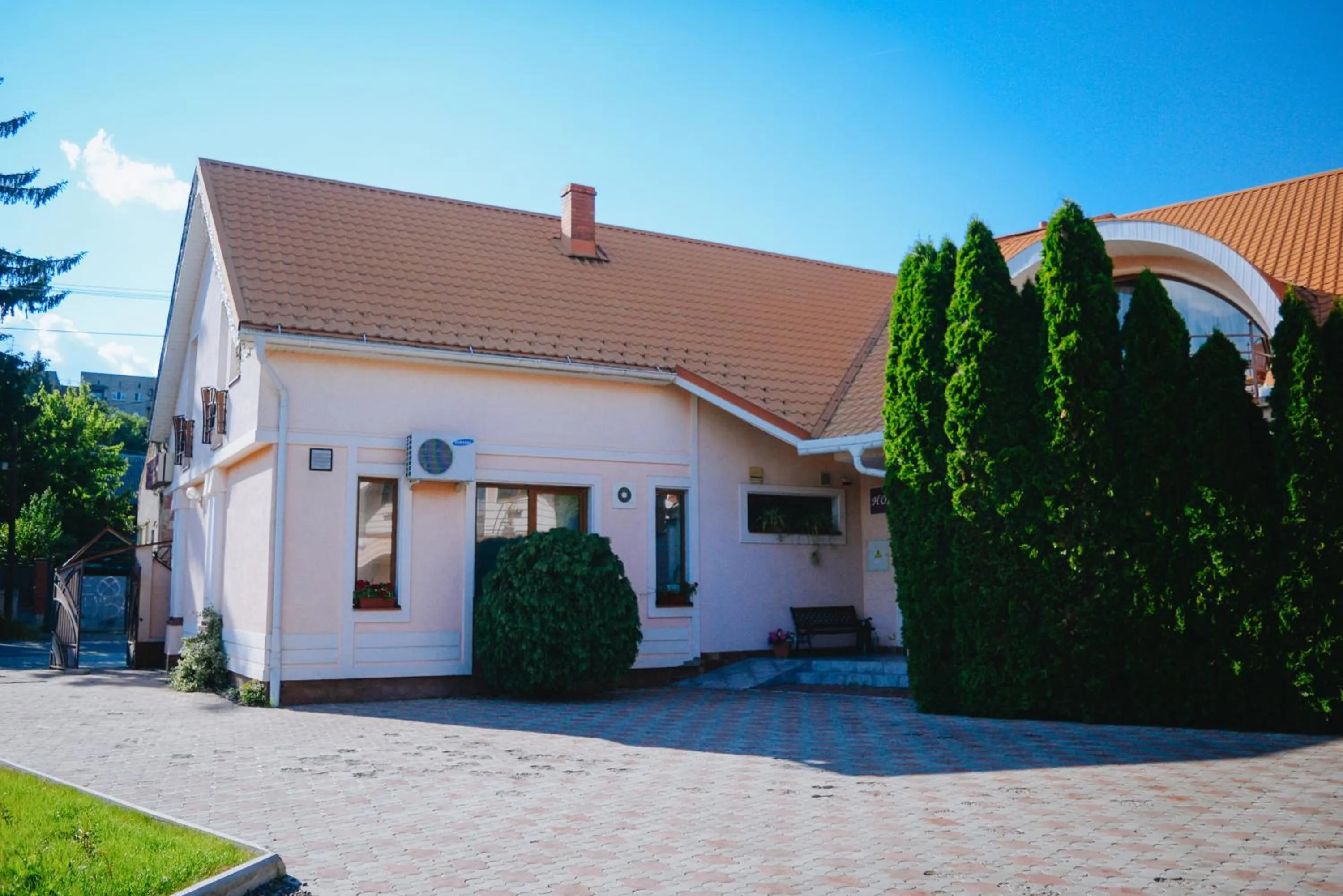 Property building in U Anity