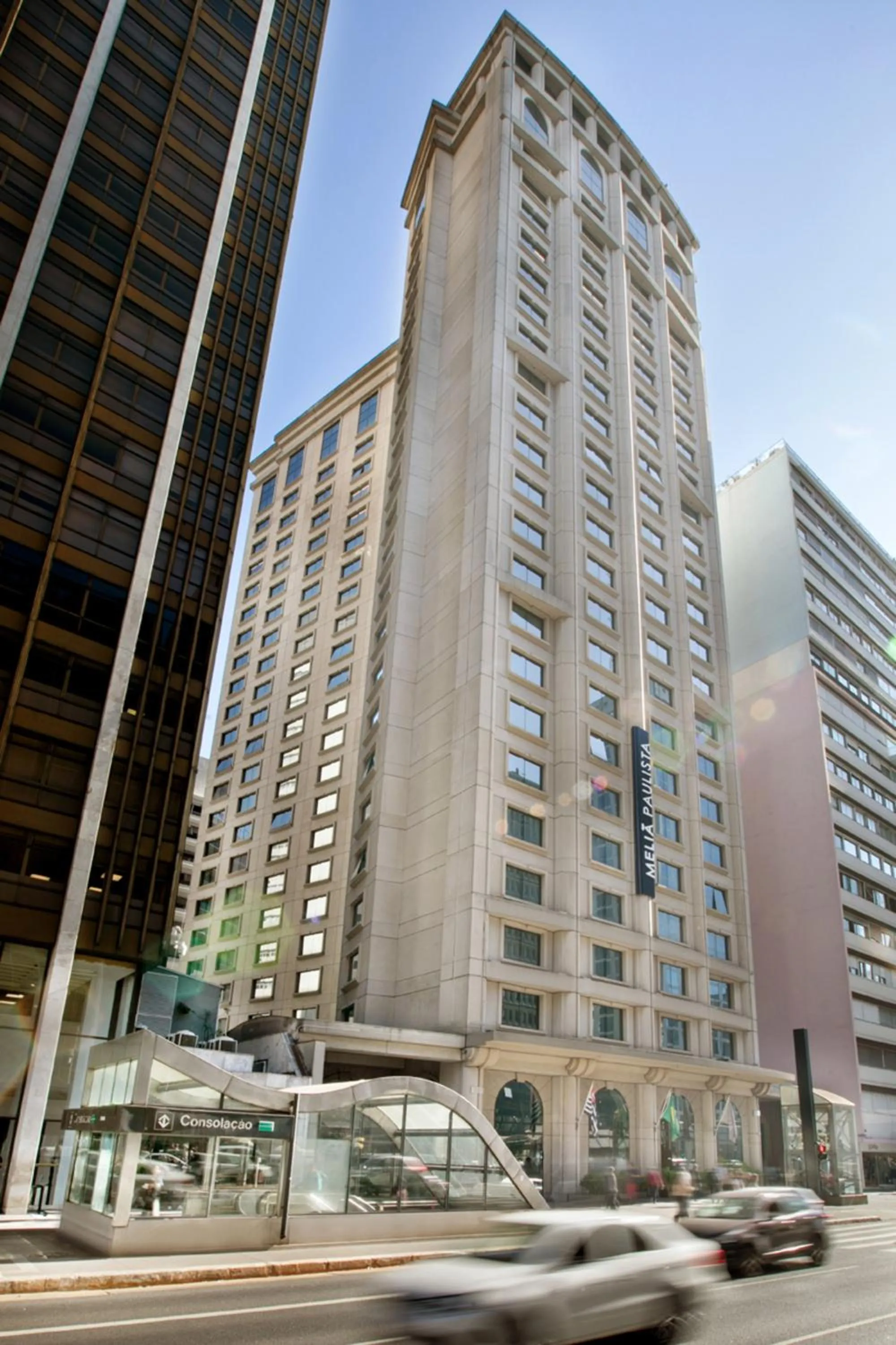 Facade/entrance in Meliá Paulista