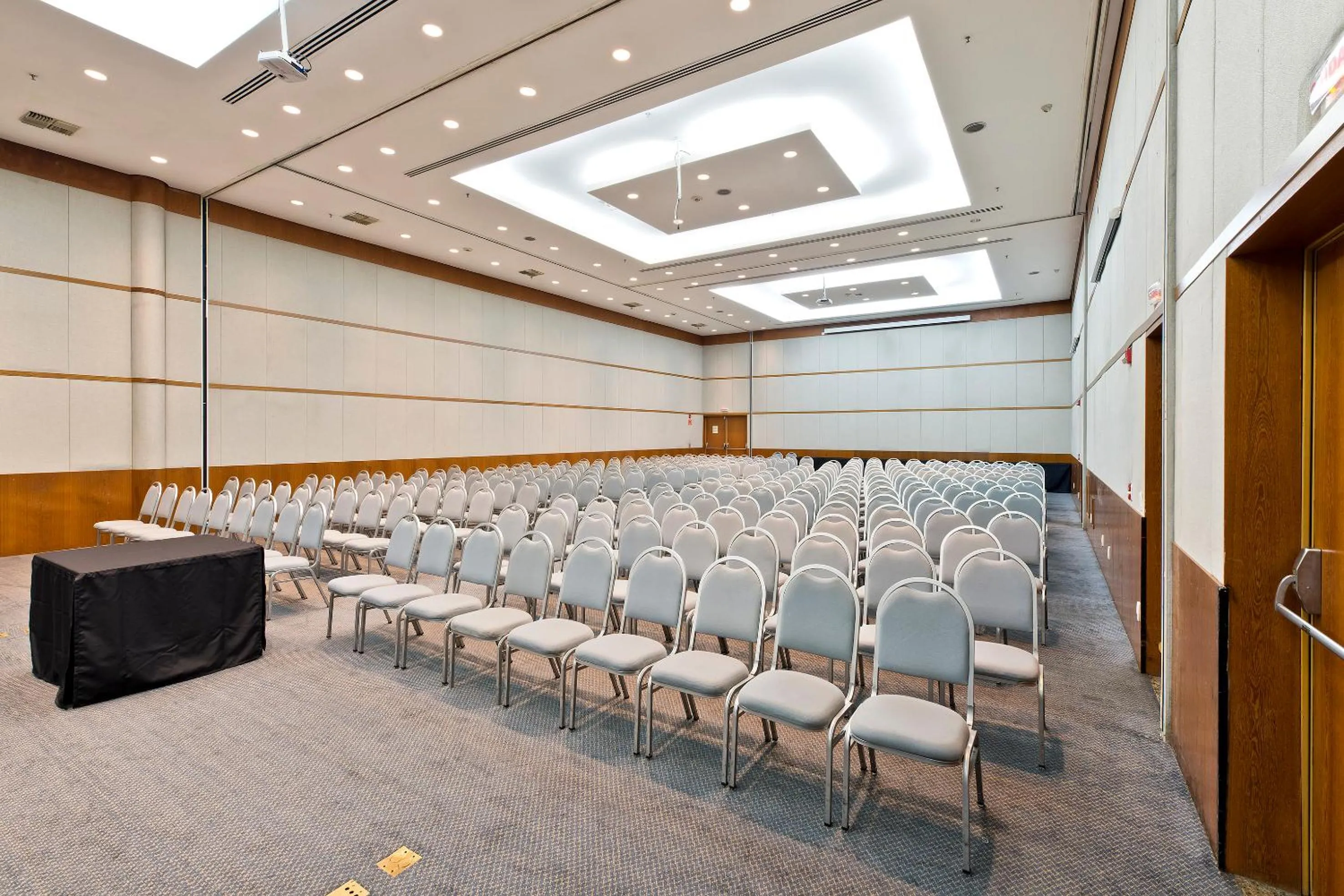 Meeting/conference room in Meliá Paulista