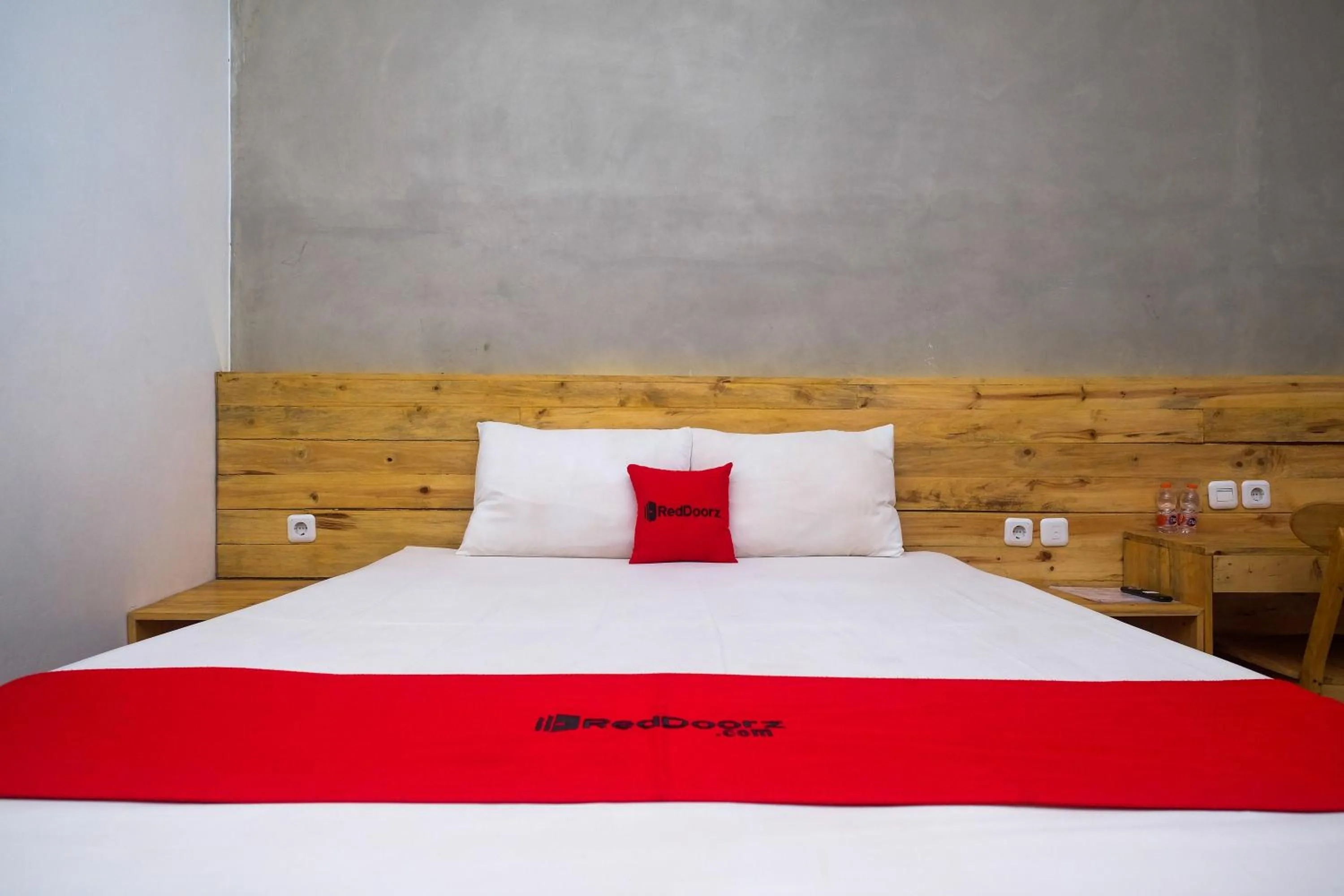 Bed in RedDoorz @ Klaten City