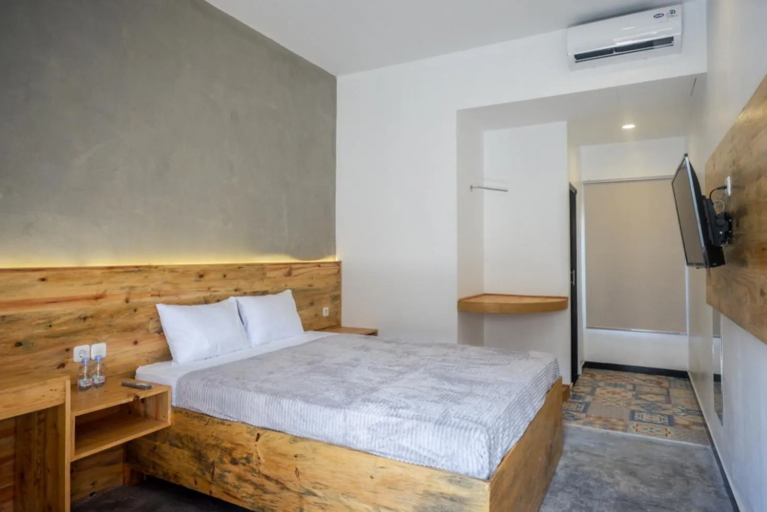 Bedroom, Bed in RedDoorz @ Klaten City