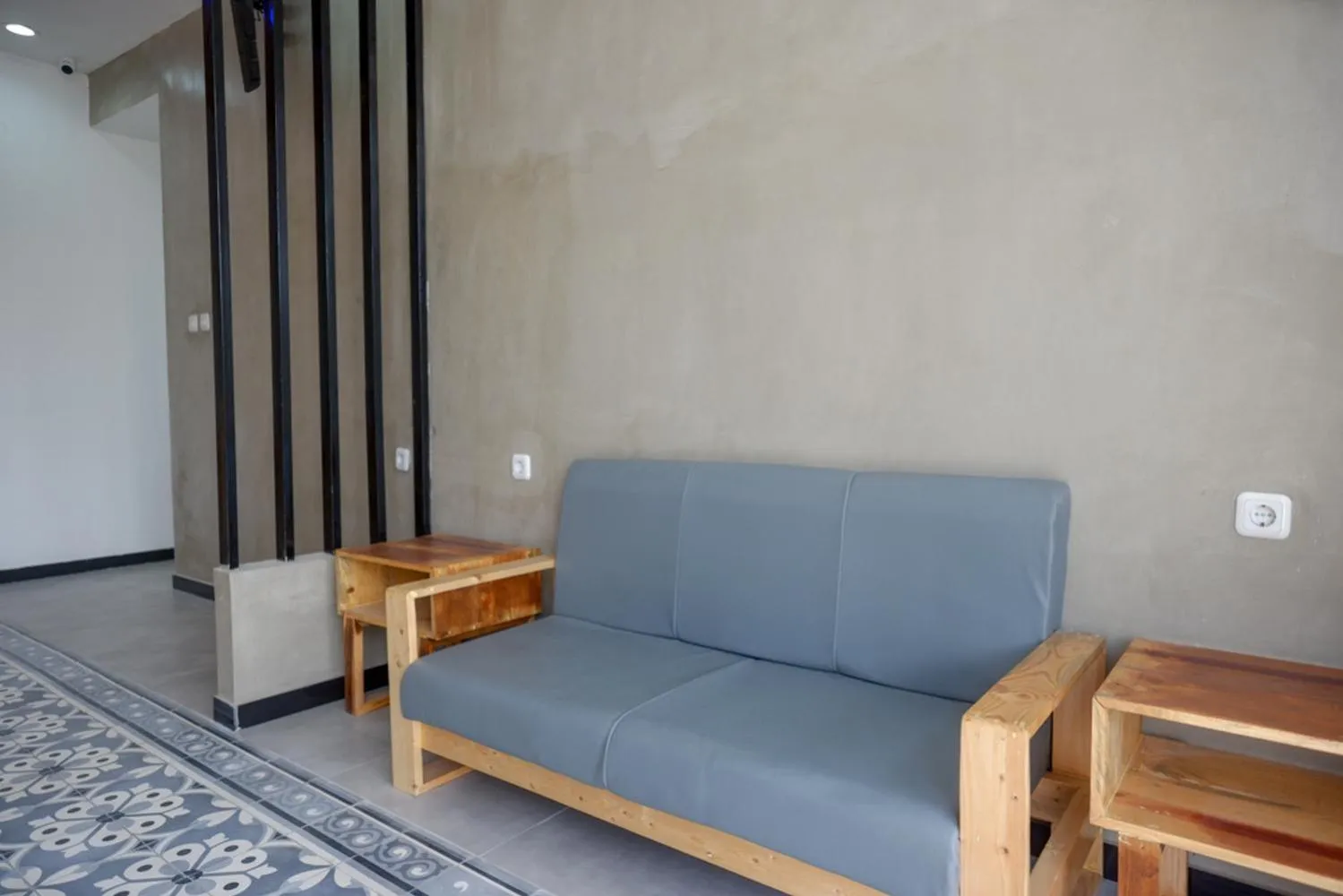 Seating area in RedDoorz @ Klaten City