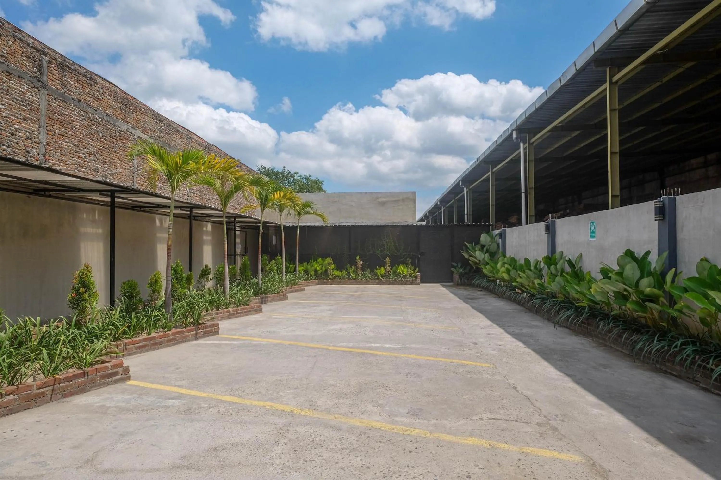 Property building in RedDoorz @ Klaten City