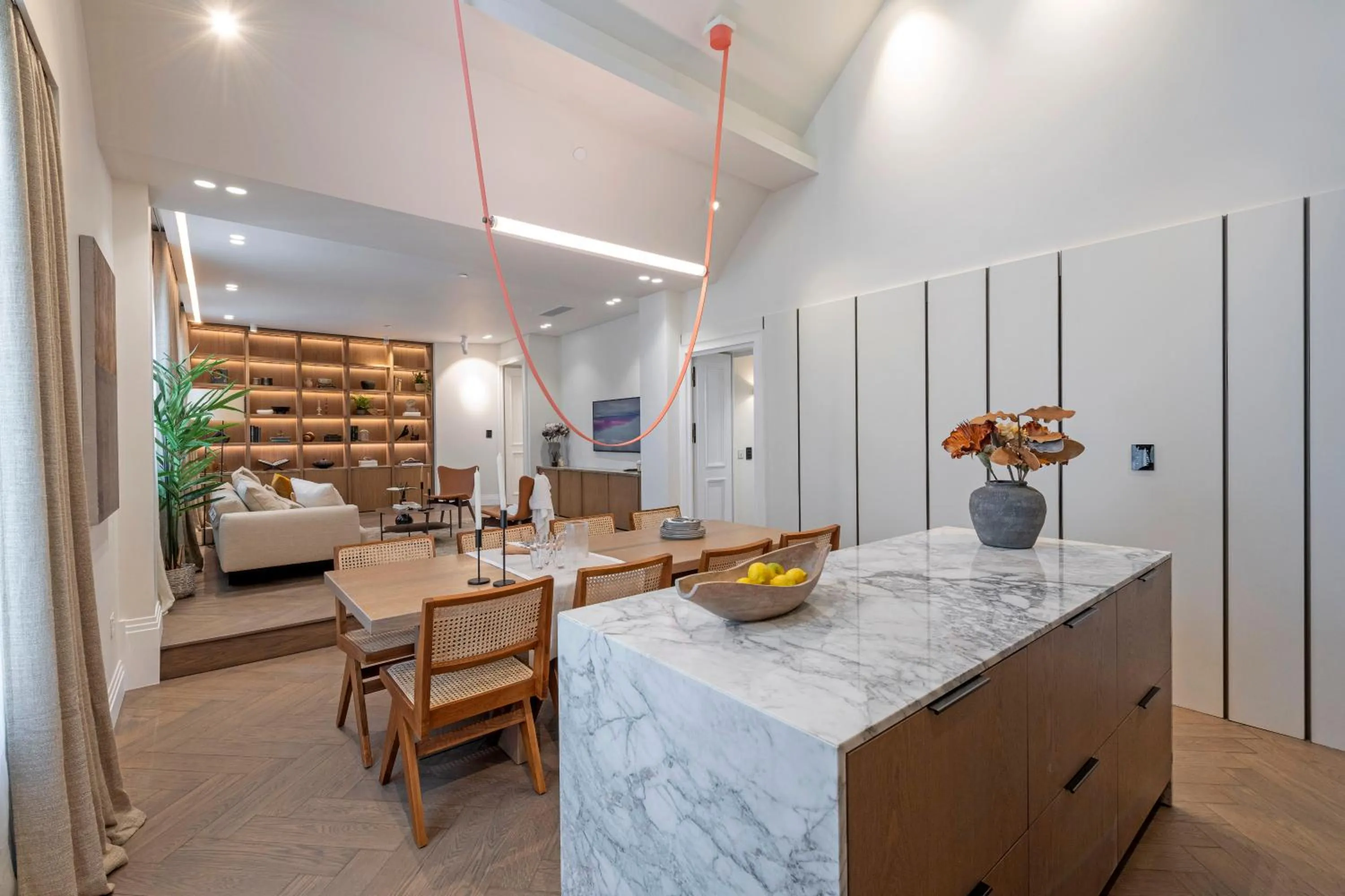 Living room in Covent Garden Piazza by Stayo