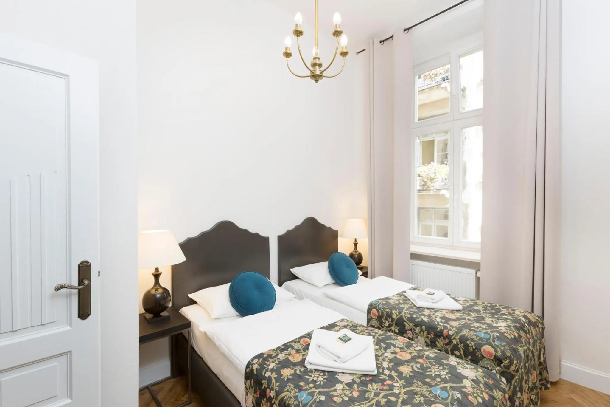 Bed in Antique Apartments Plac Szczepański