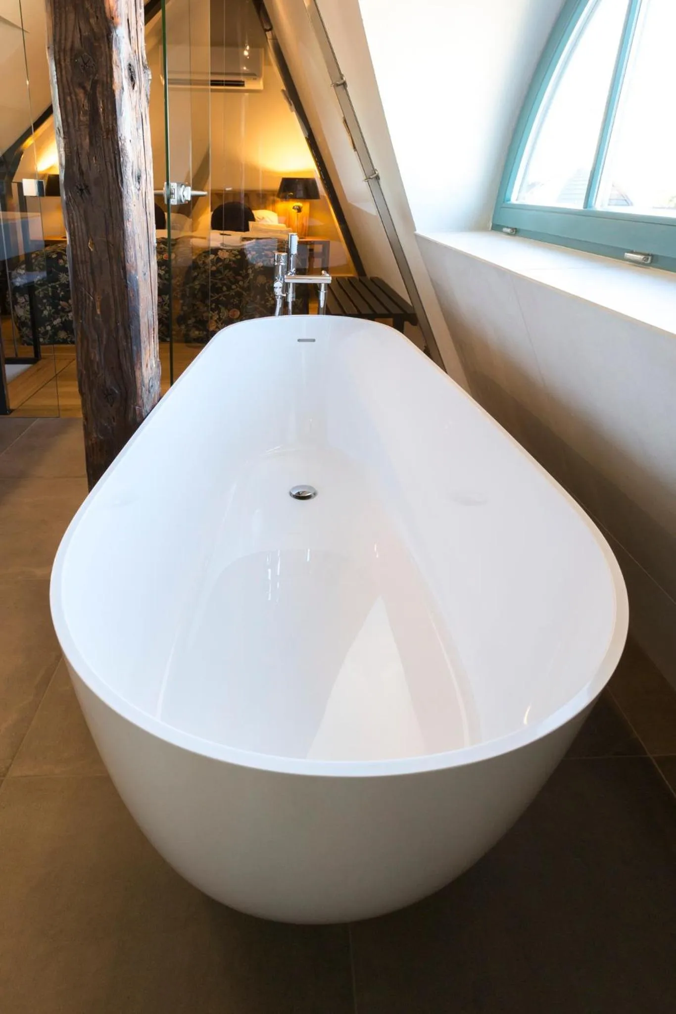 Bathroom in Antique Apartments Plac Szczepański