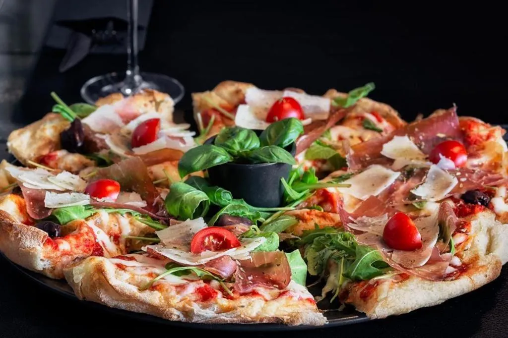 Restaurant/places to eat in Hotel Cool Zagreb Airport