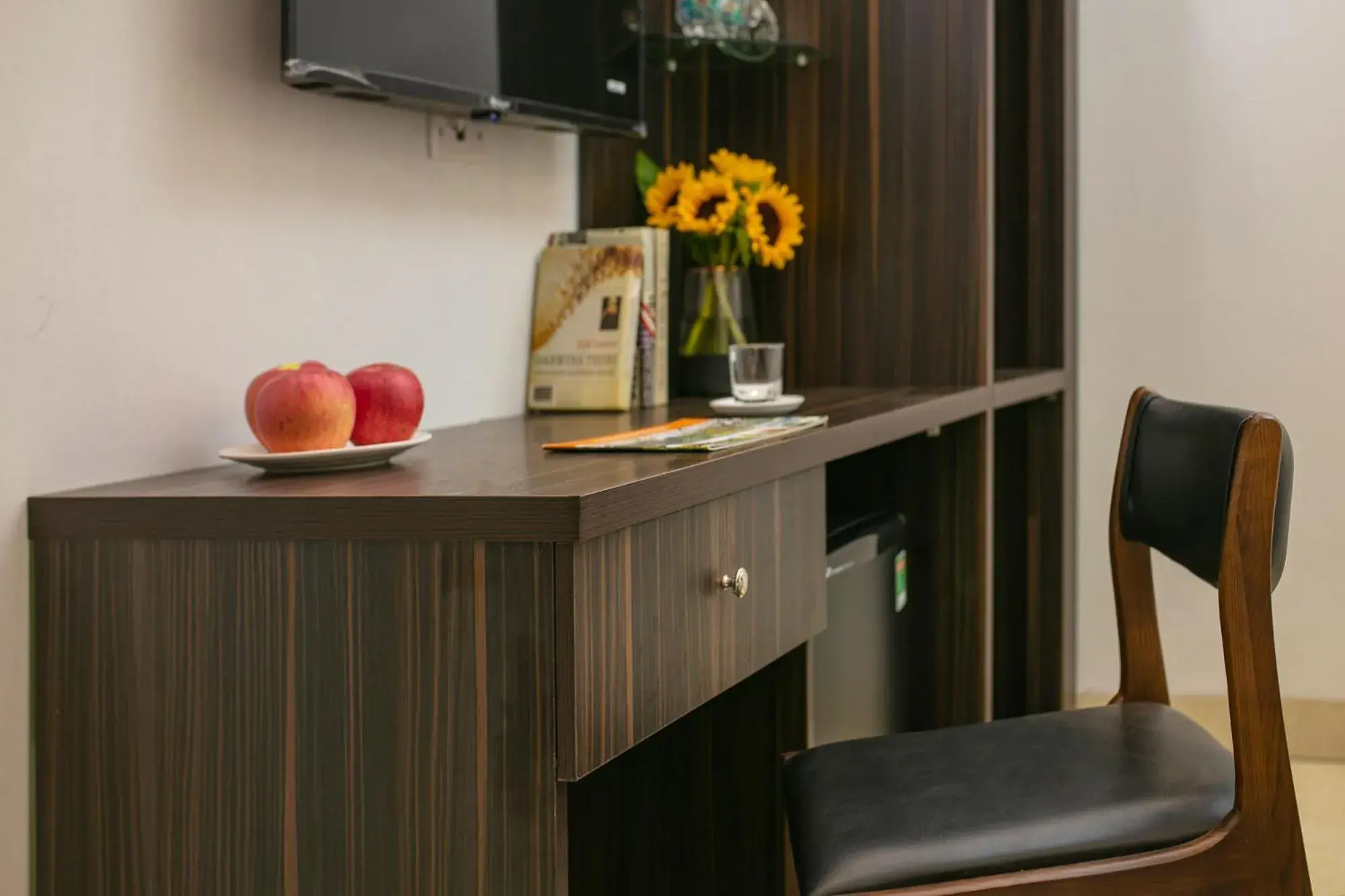 Photo of the whole room in Hanoi Airport Suites Hostel & Travel Photo of the whole room in Hanoi Airport Suites Hostel & Travel