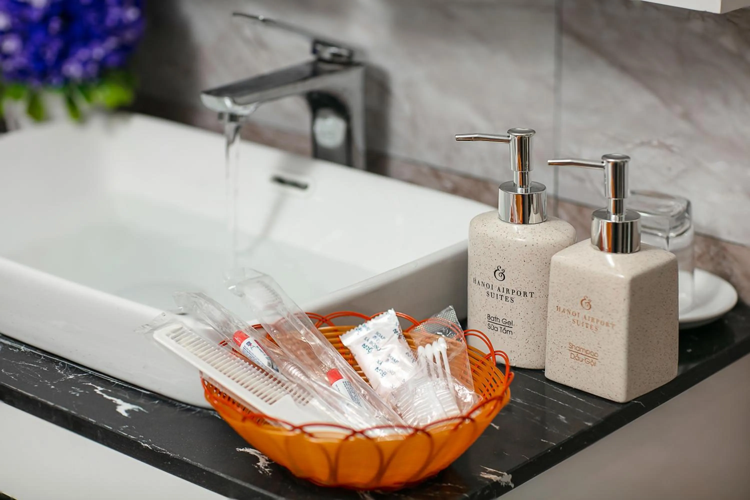 Bathroom in Hanoi Airport Suites Hostel & Travel