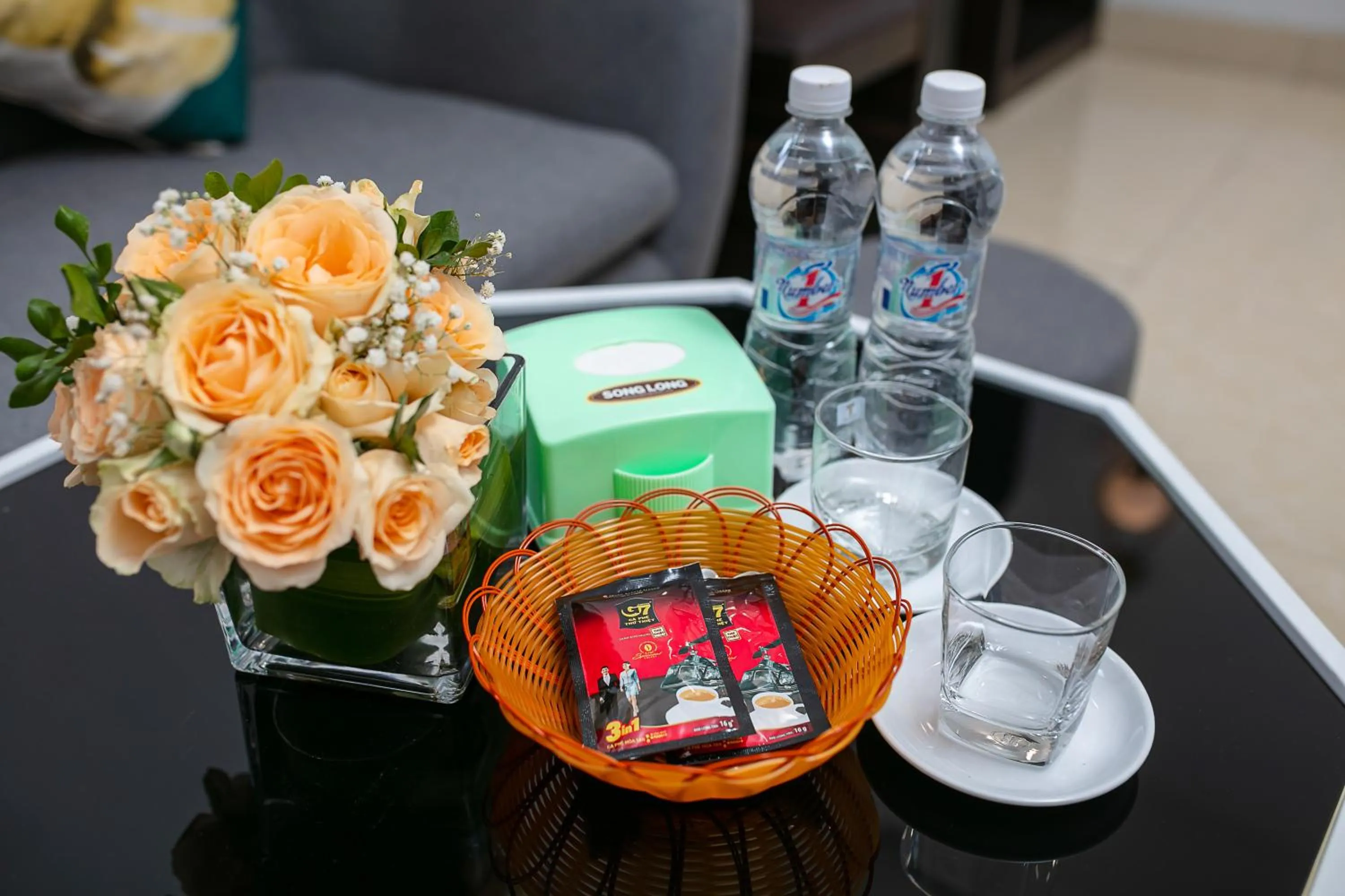 Coffee/tea facilities in Hanoi Airport Suites Hostel & Travel