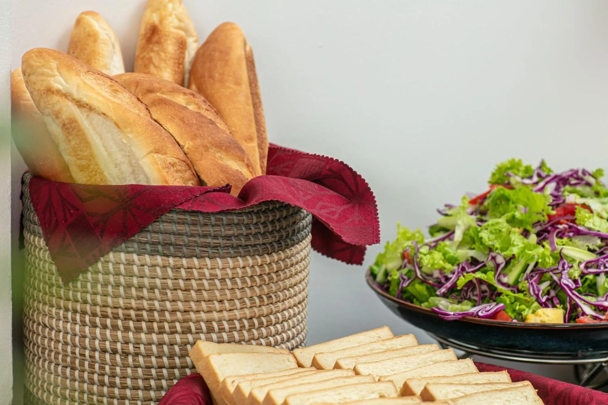 Restaurant/places to eat in Hanoi Airport Suites Hostel & Travel