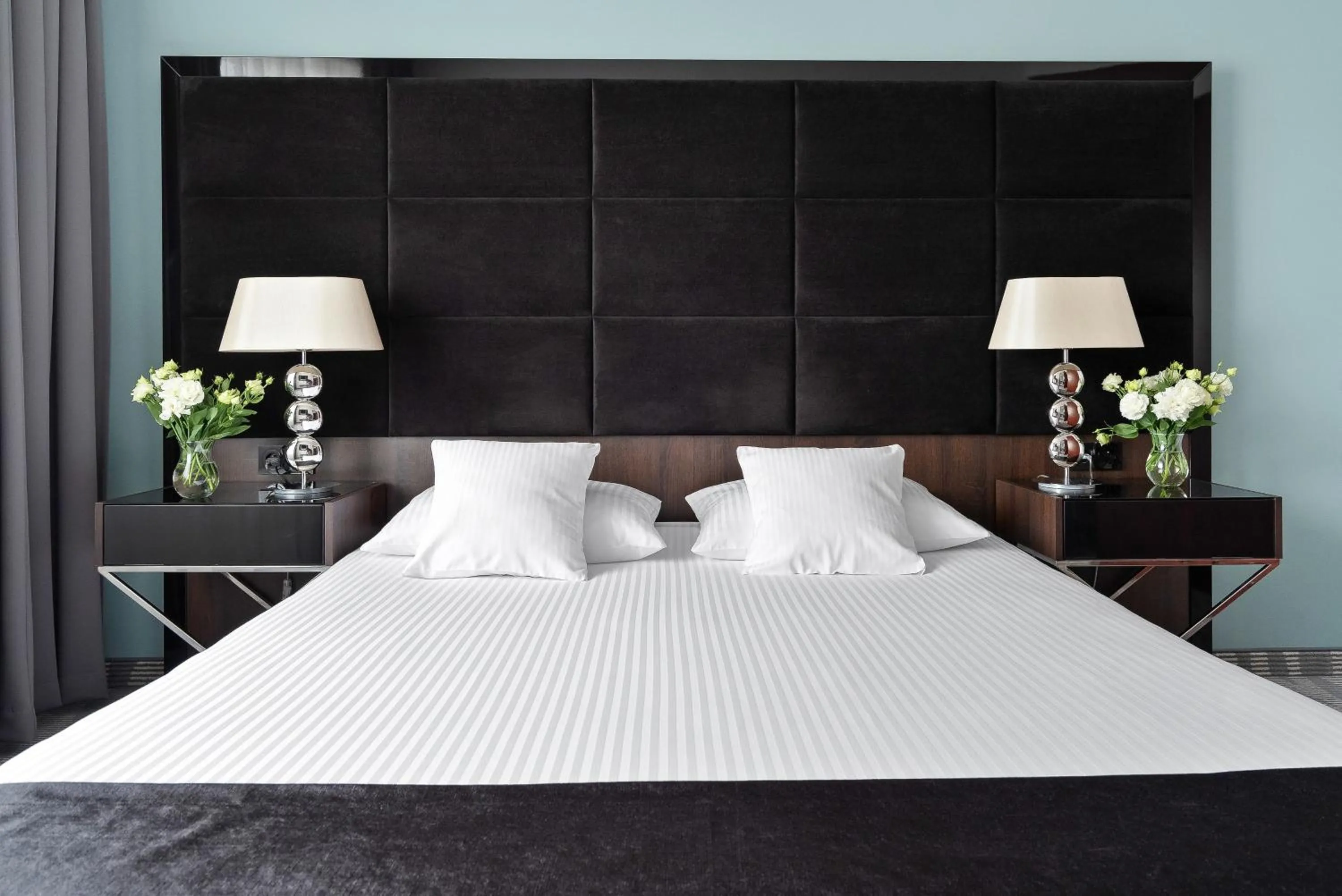 Bed in Hotel Witkowski Warsaw Airport