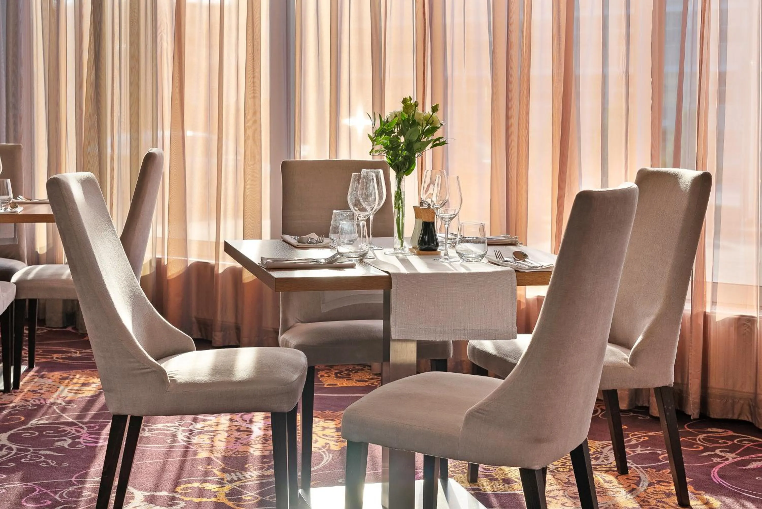 Restaurant/places to eat in Hotel Witkowski Warsaw Airport