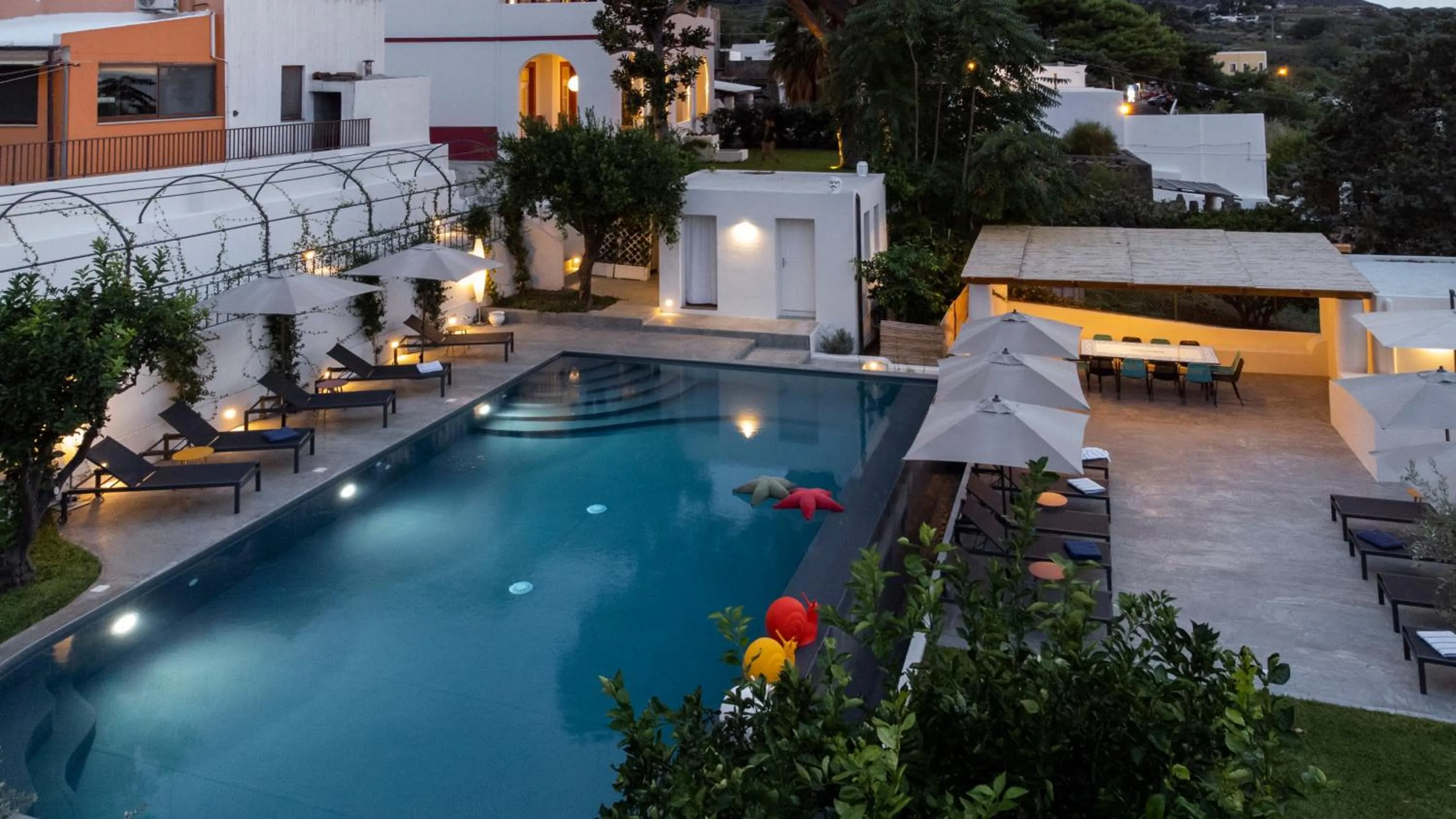 Swimming pool in Frangimare La Segreta