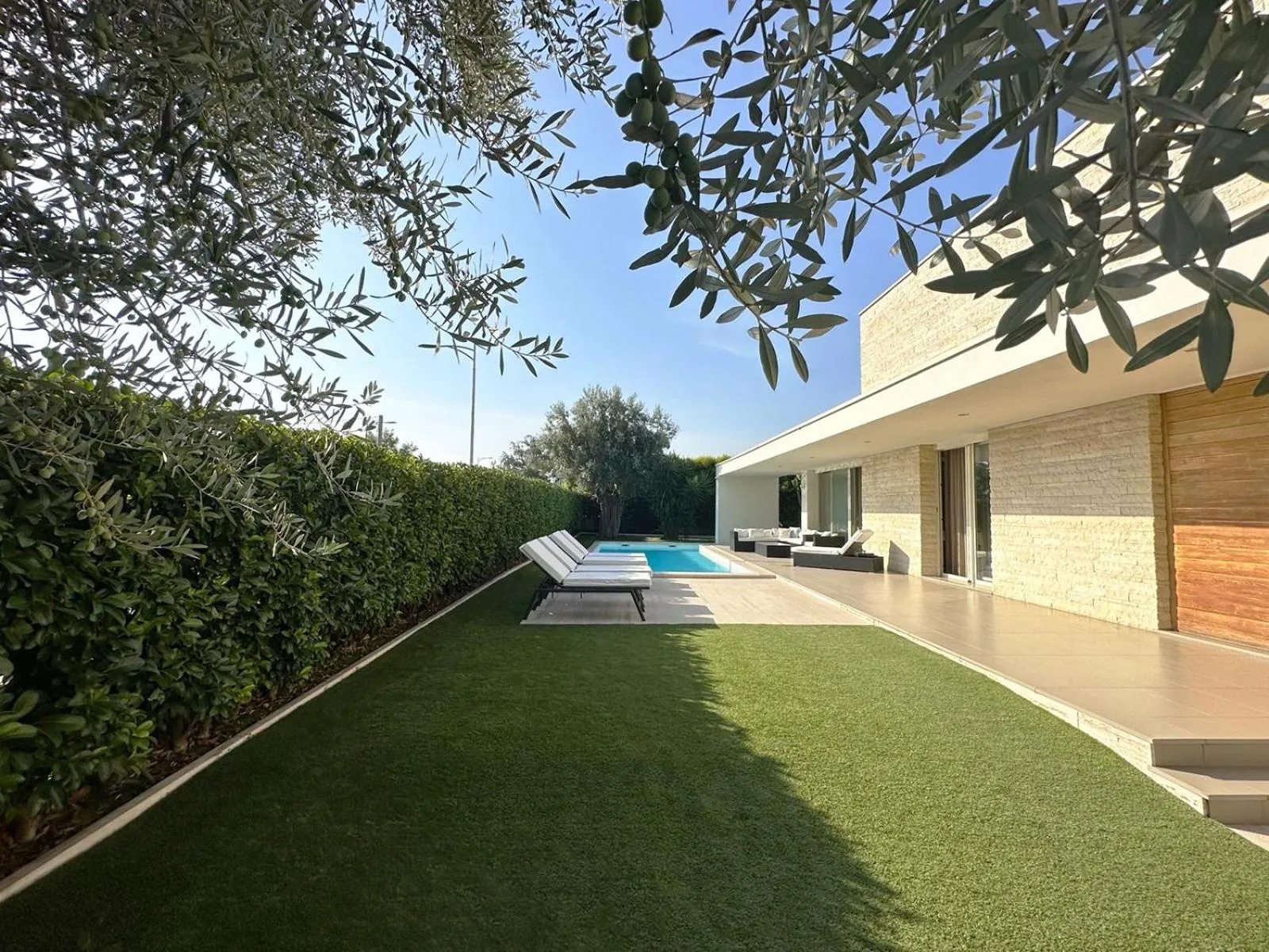 Property building in Villa Fiorentino