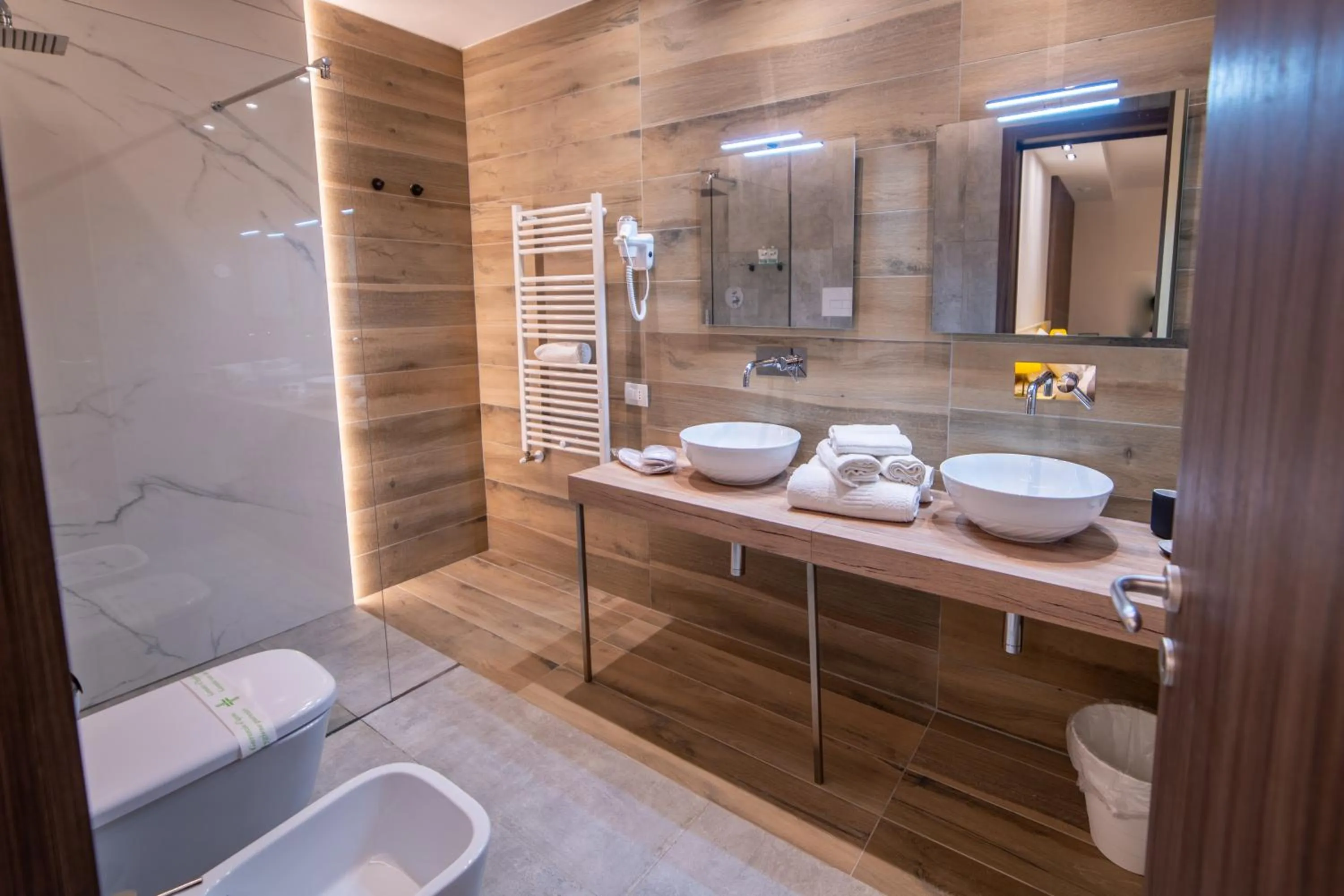 Shower in Korè Hotel