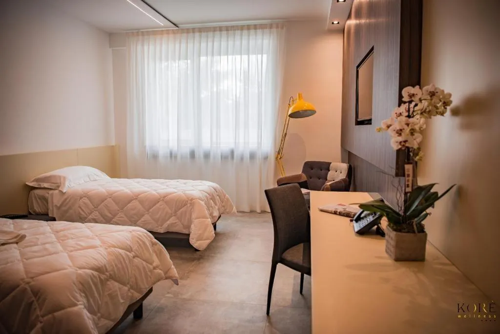 Photo of the whole room, Bed in Korè Hotel