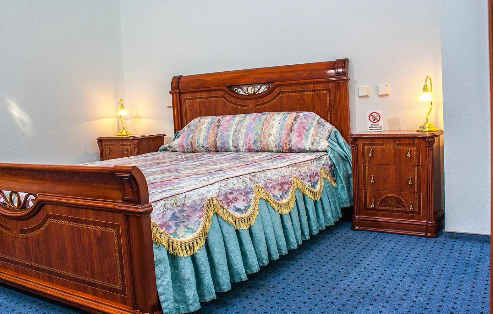 Standard Double Room - single occupancy in Astoria Lux