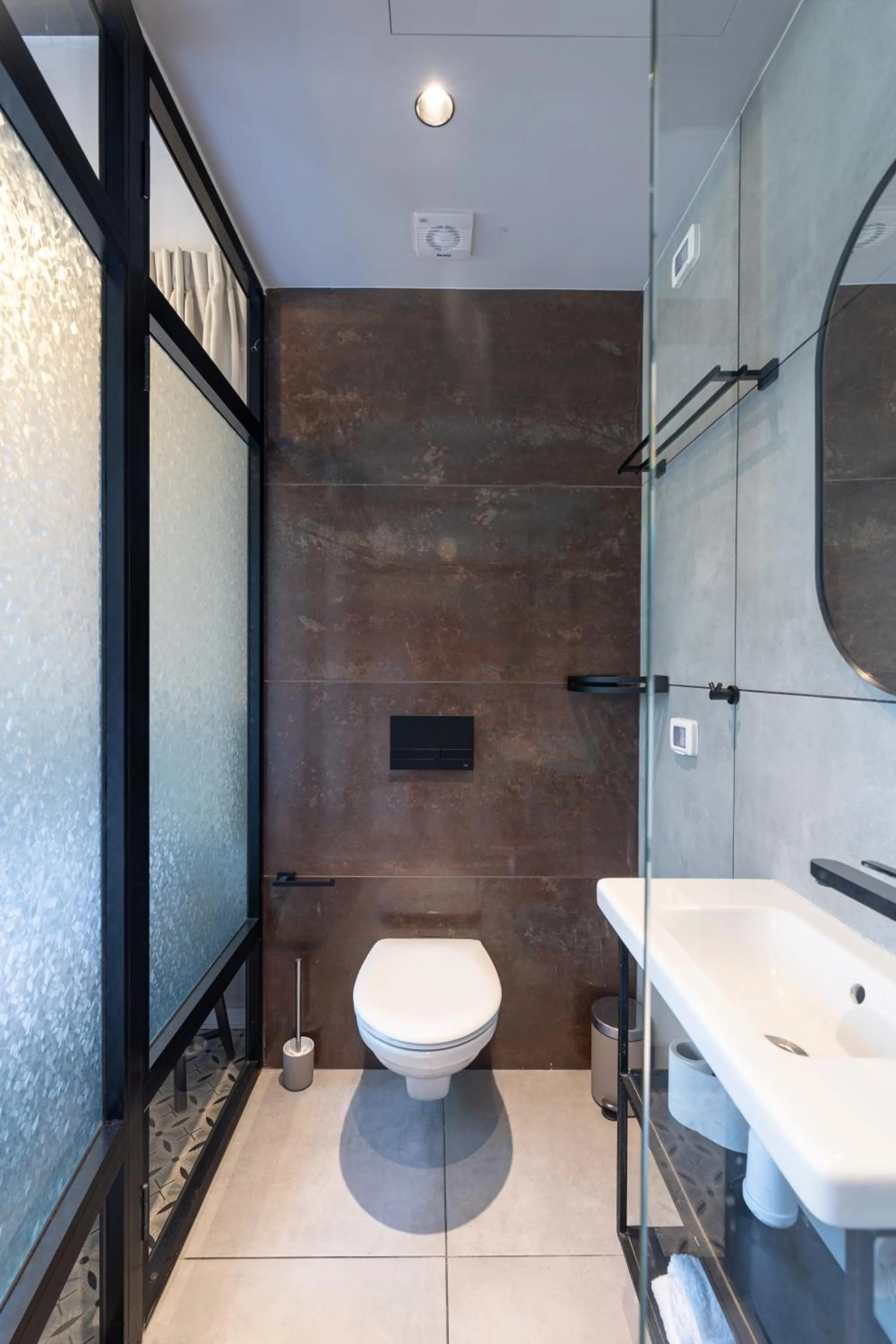 Bathroom in Levinski Market Hotel