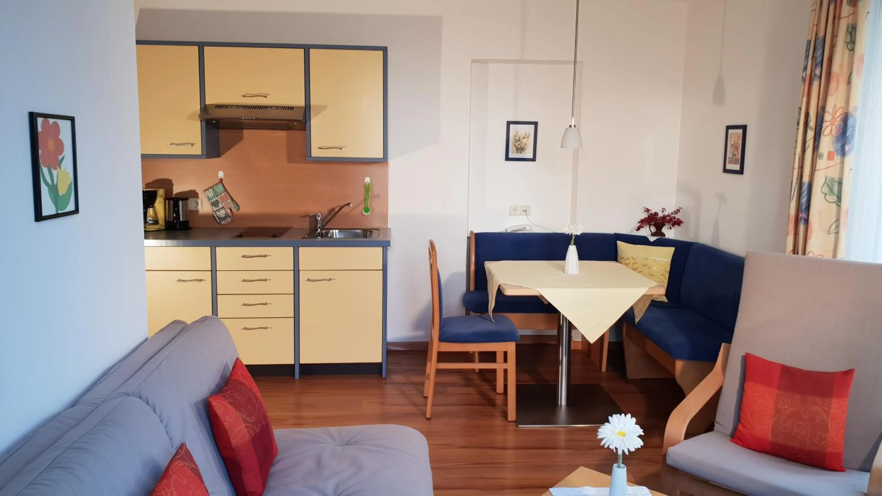 Kitchen or kitchenette in Appartements Dornach