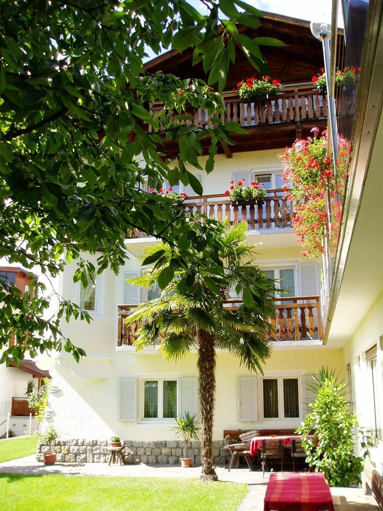 Property building in Appartements Dornach
