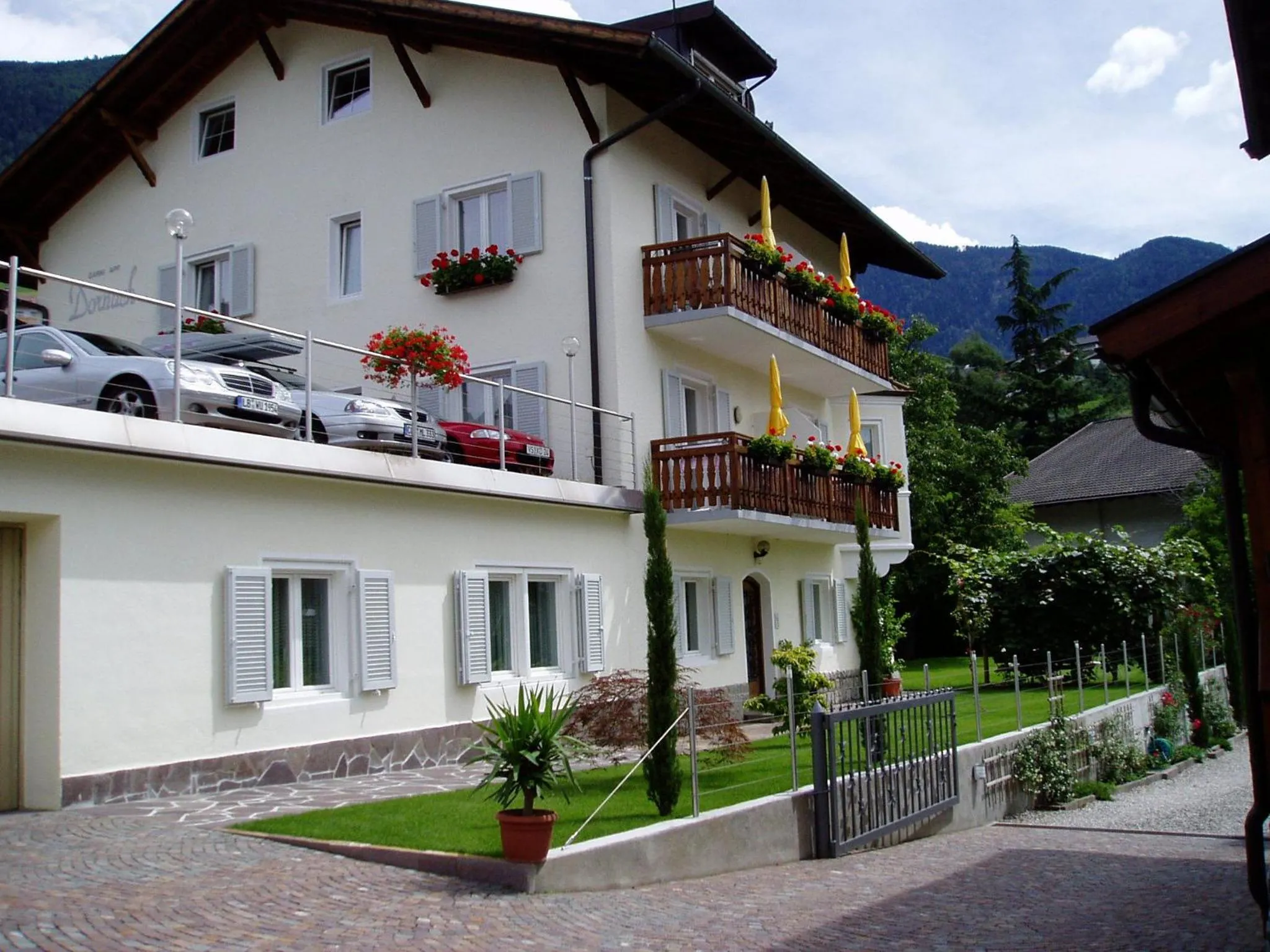 Property building in Appartements Dornach