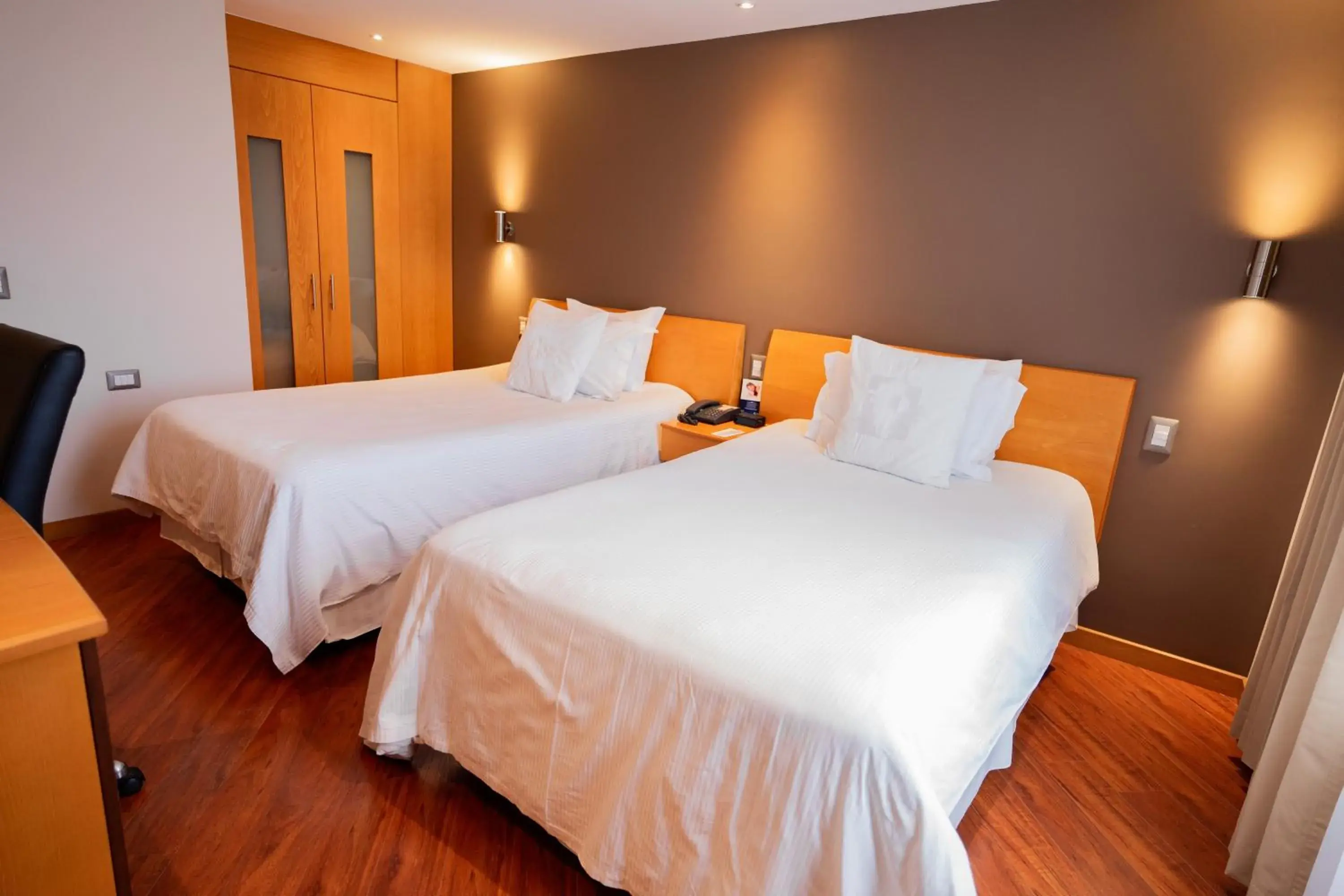 Twin Room in El Dorado Hotel Twin Room in El Dorado Hotel