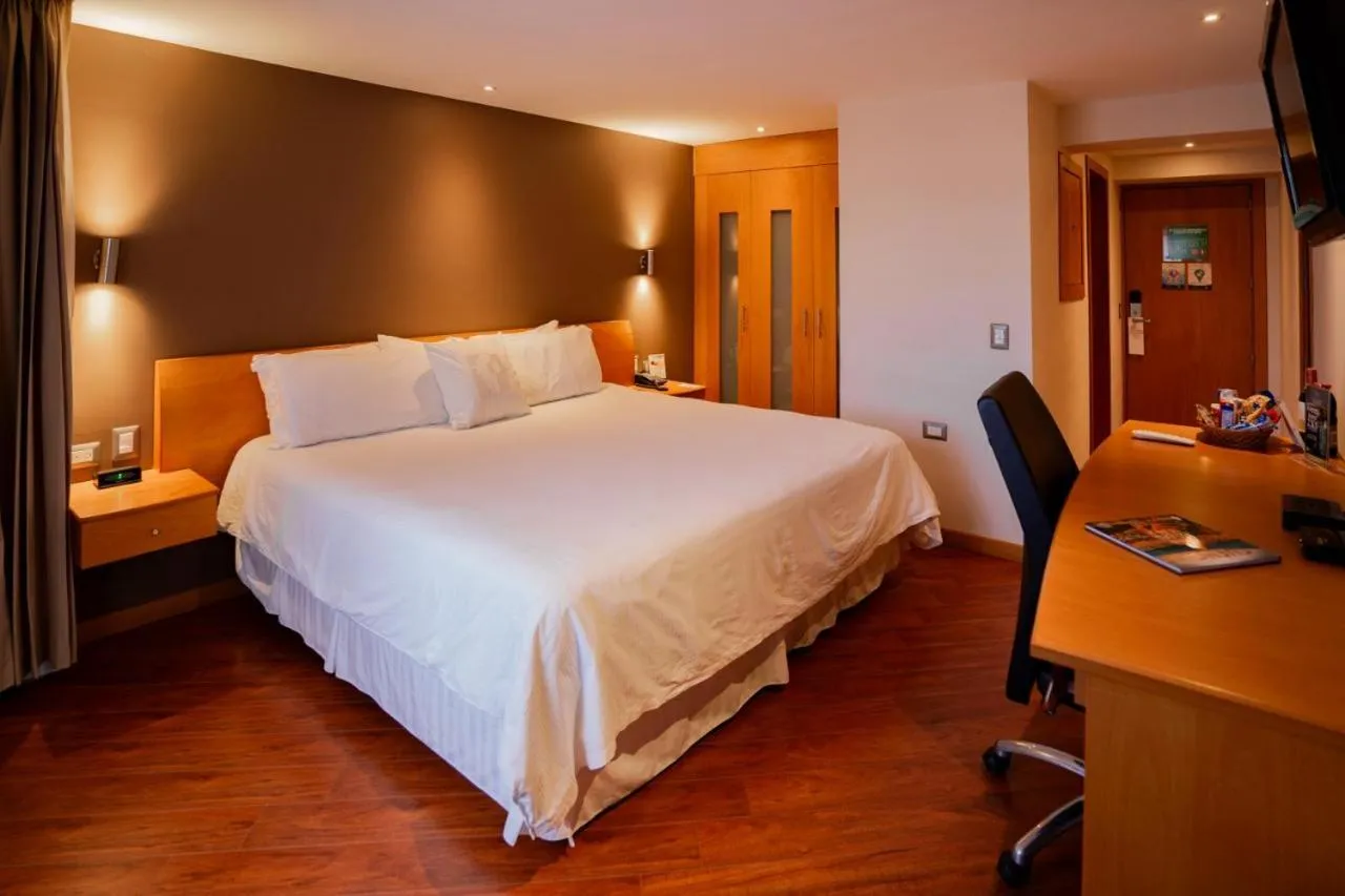 Photo of the whole room, Bed in El Dorado Hotel