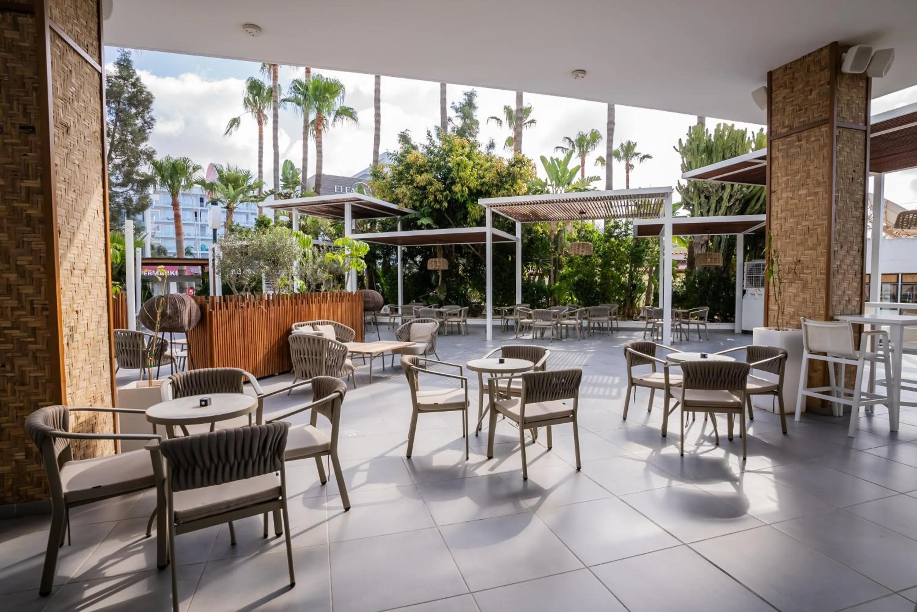 Balcony/Terrace in MARGADINA HOTEL