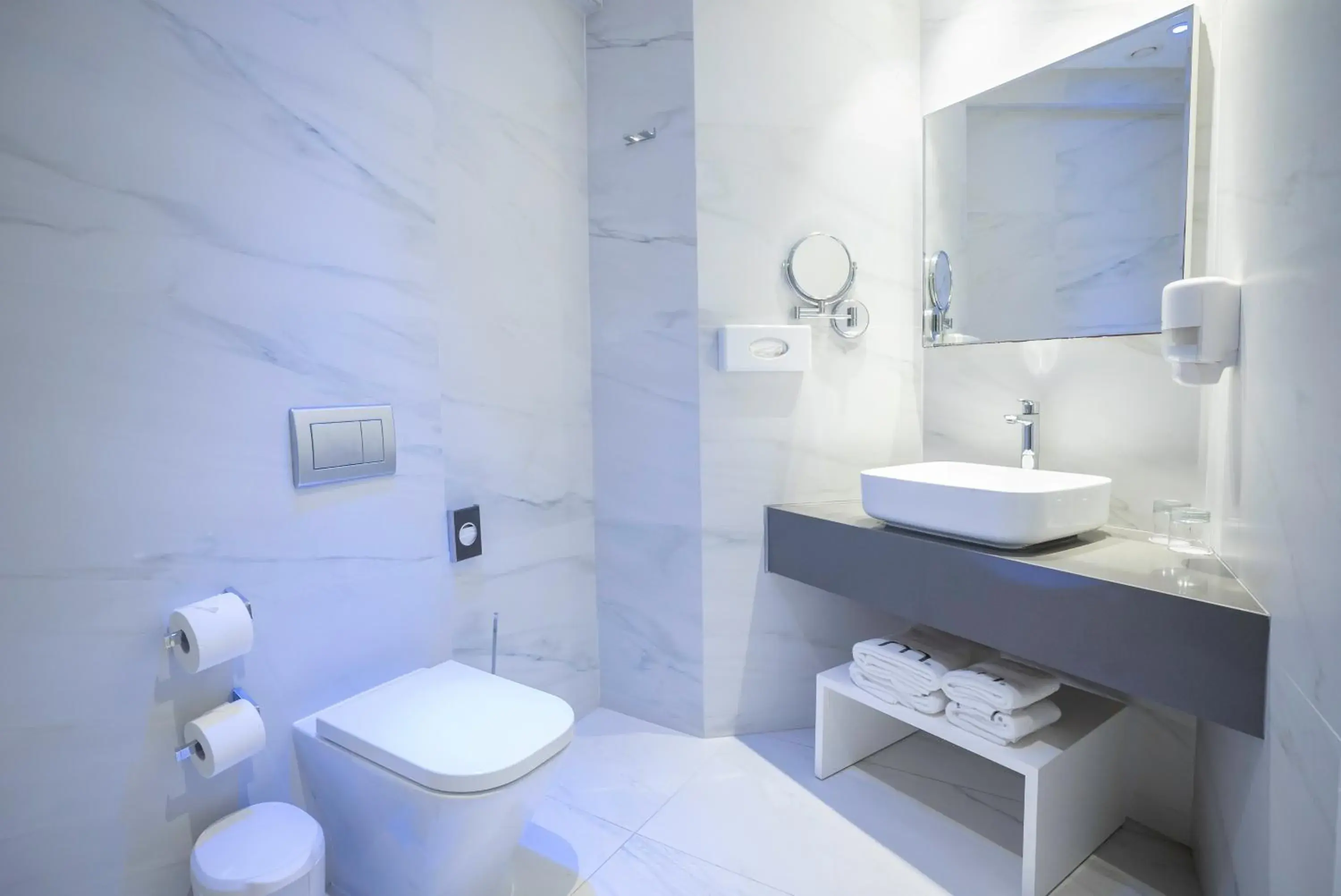 Bathroom in MARGADINA HOTEL Bathroom in MARGADINA HOTEL