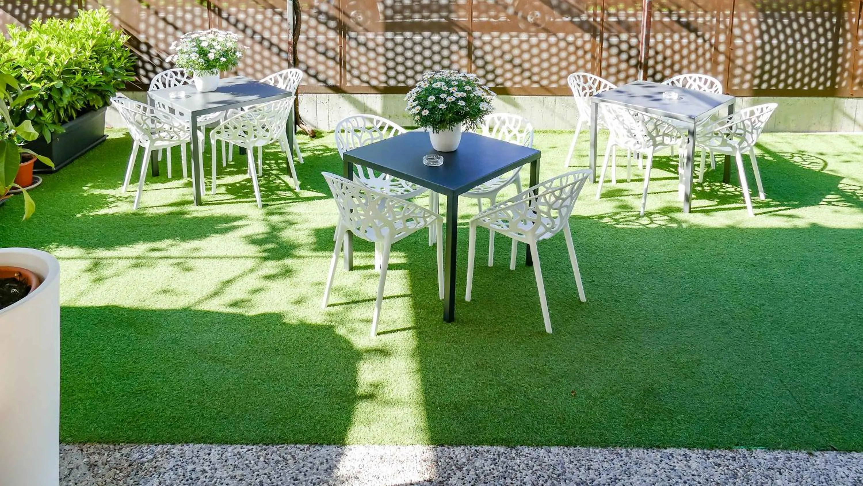 Property building in Hotel Benaco Garda ***S