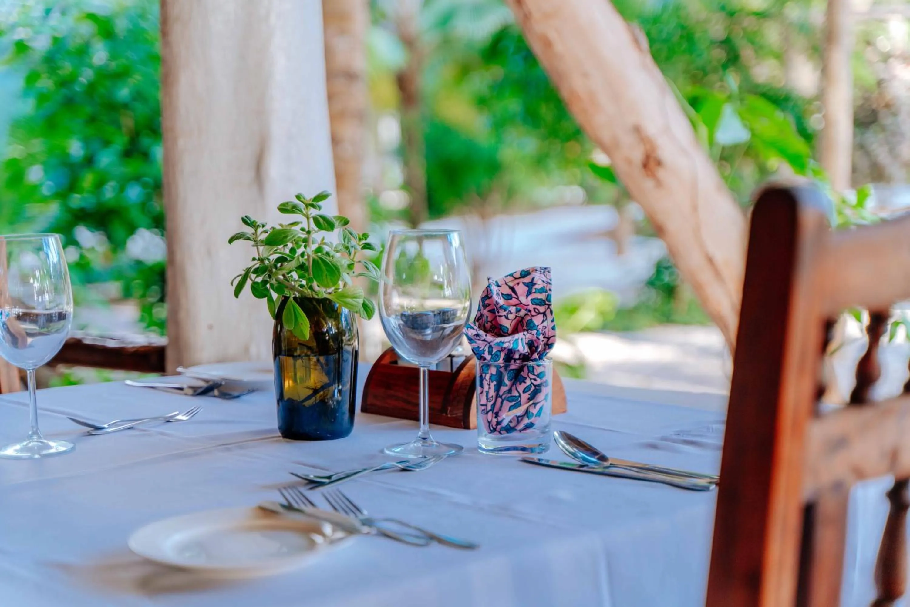 Restaurant/places to eat in Spice Island Hotel & Resort