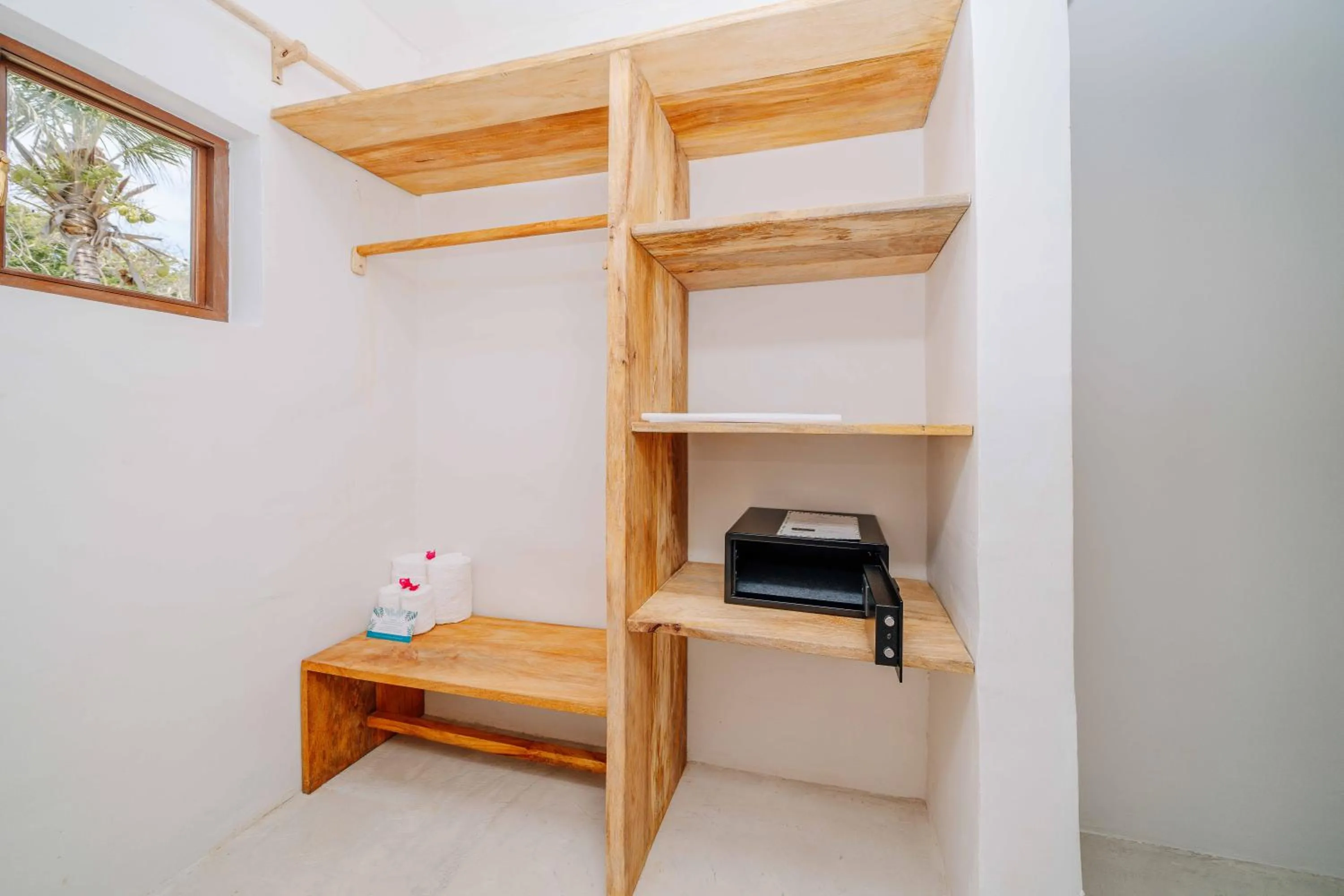 safe in Spice Island Hotel & Resort