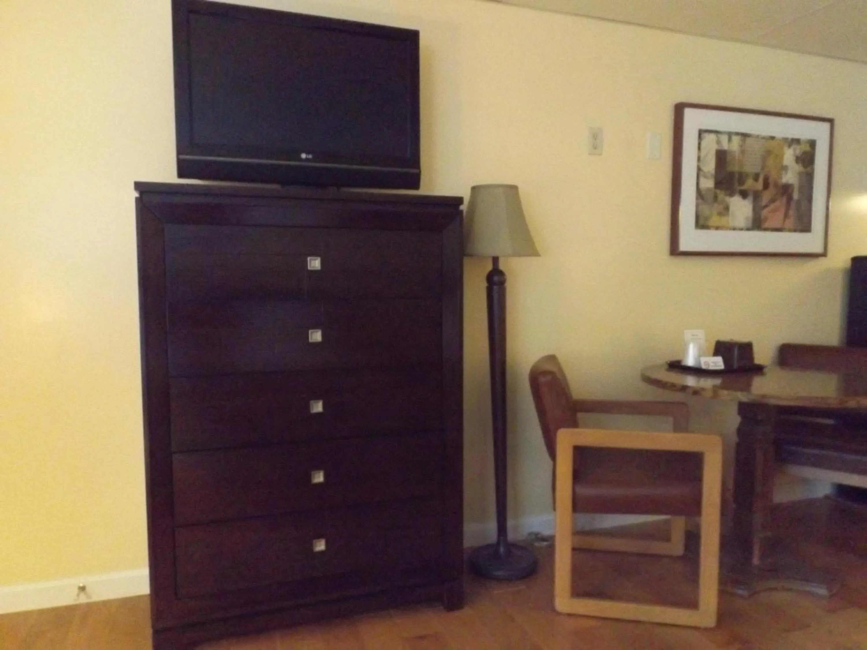 Bedroom in Footbridge North Hotel