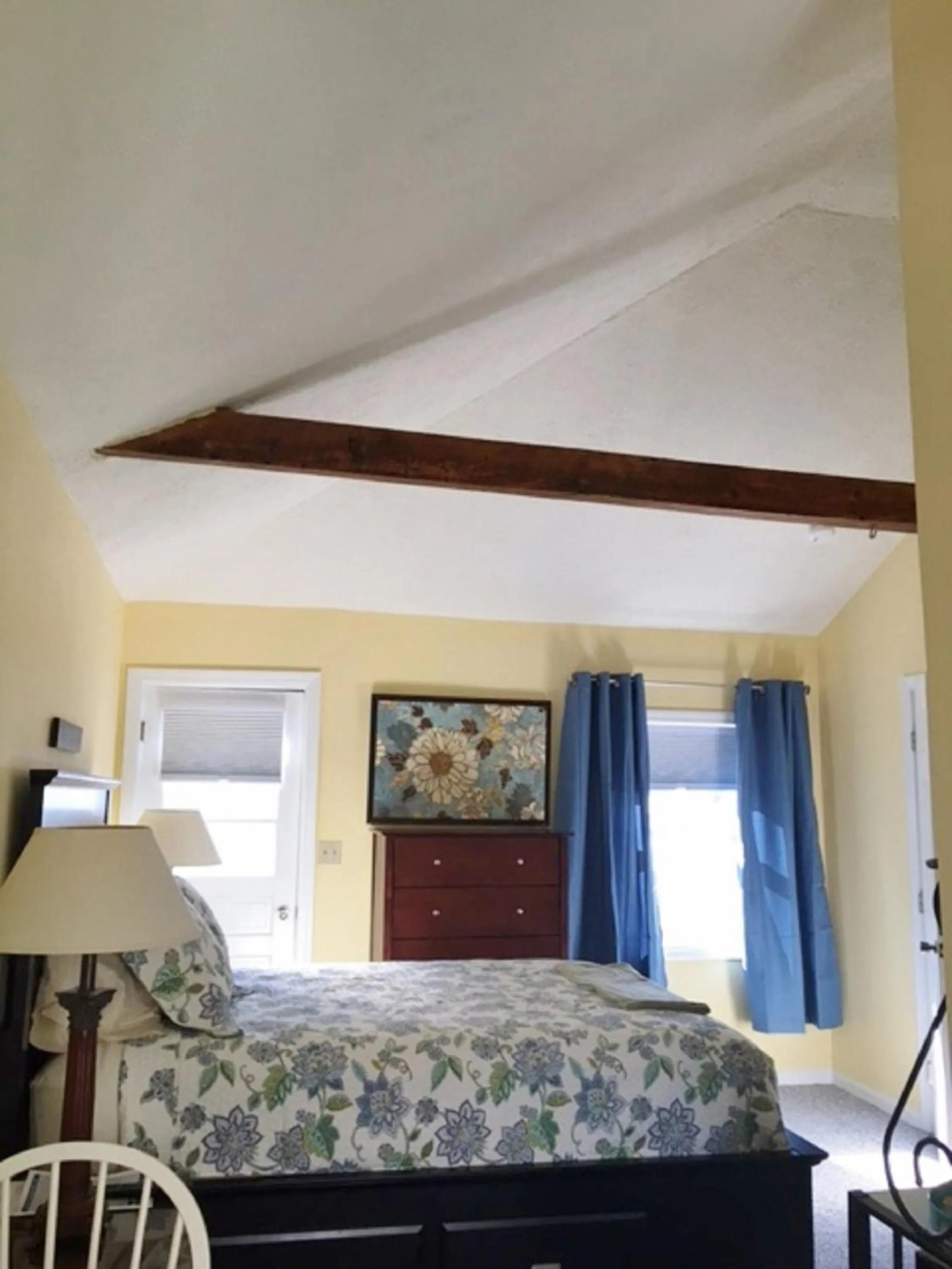 Bedroom, Bed in Footbridge North Hotel