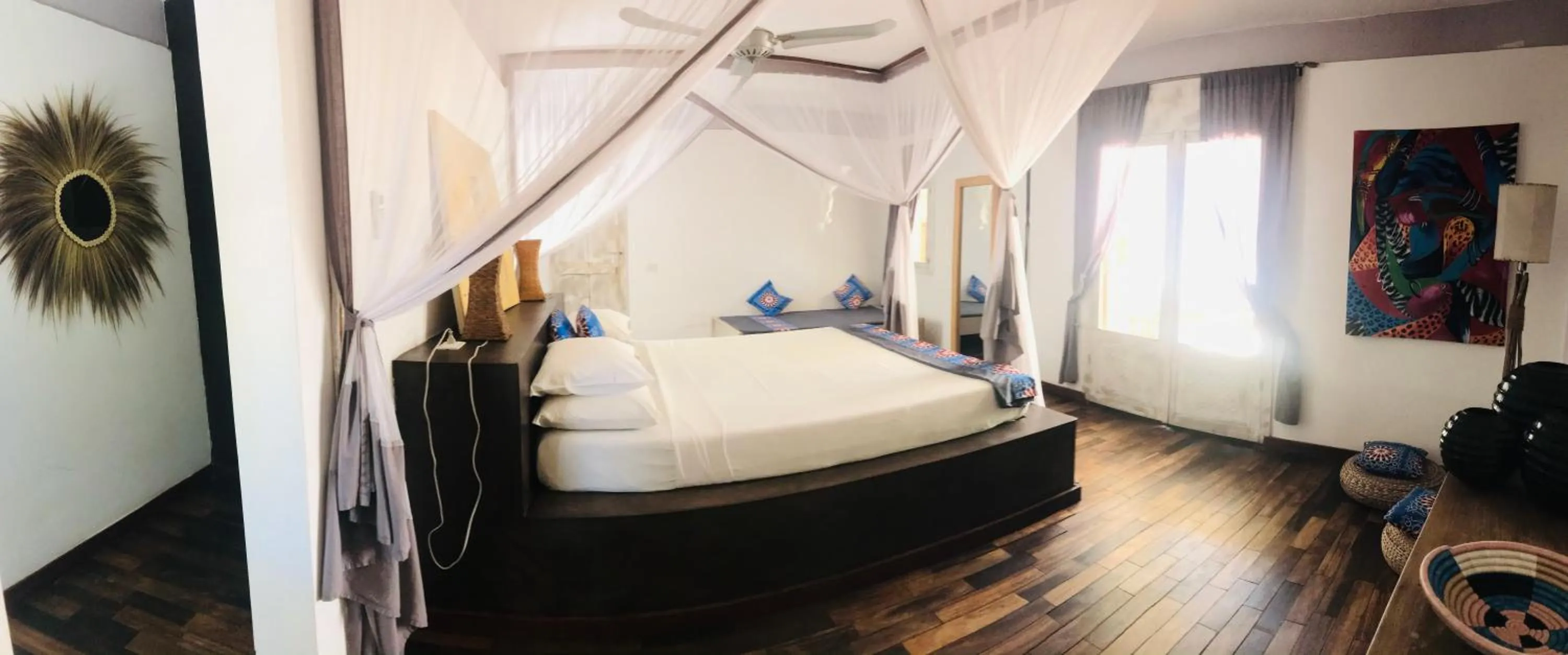 Bedroom, Bed in Uzuri Boutique Hotel