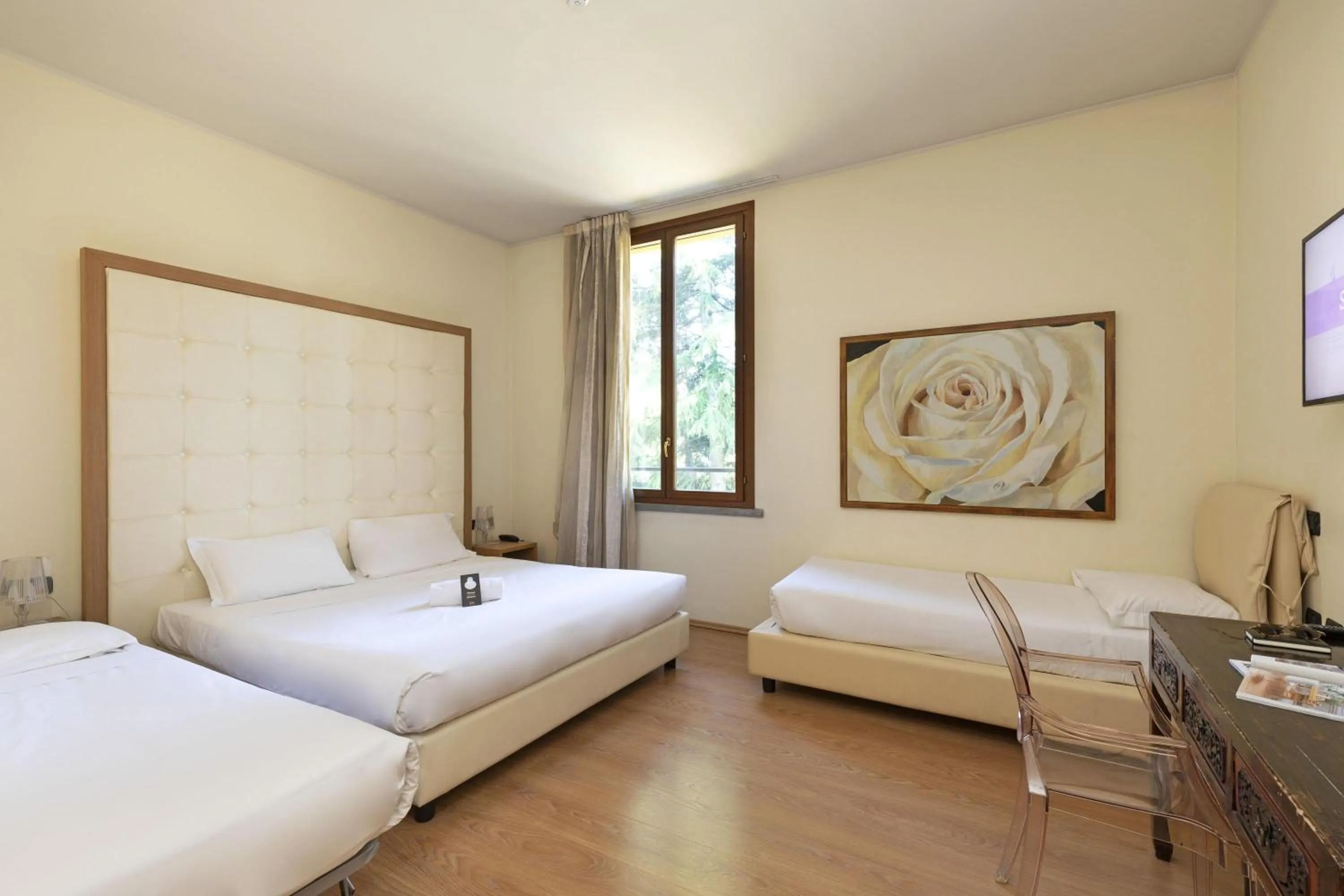 Photo of the whole room, Bed in B&B HOTEL Malpensa Lago Maggiore