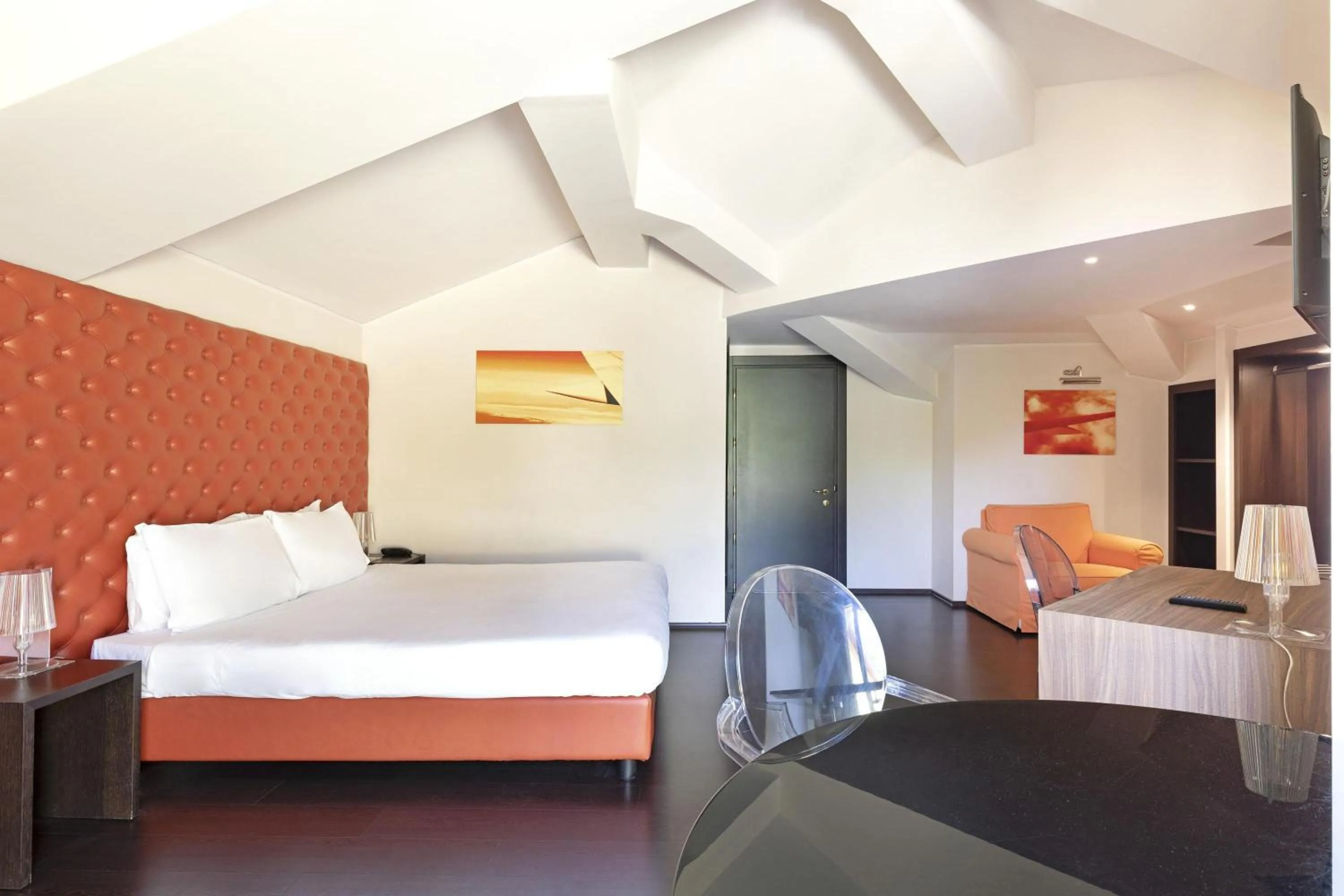 Photo of the whole room, Bed in B&B HOTEL Malpensa Lago Maggiore