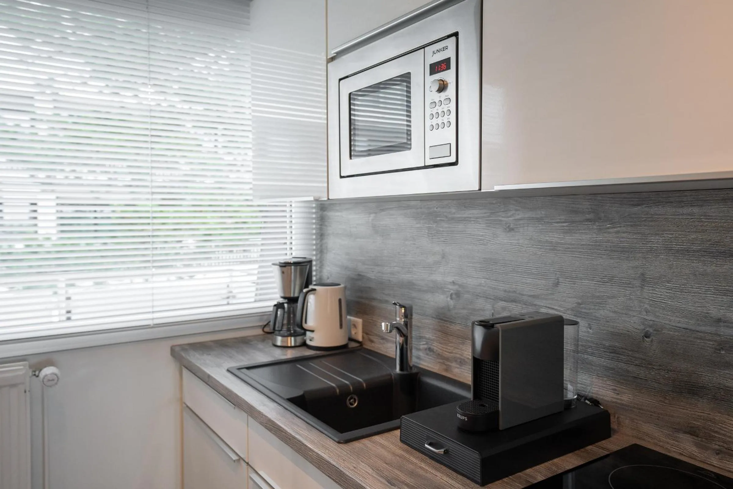 Kitchen or kitchenette in Hotel Strand No.1